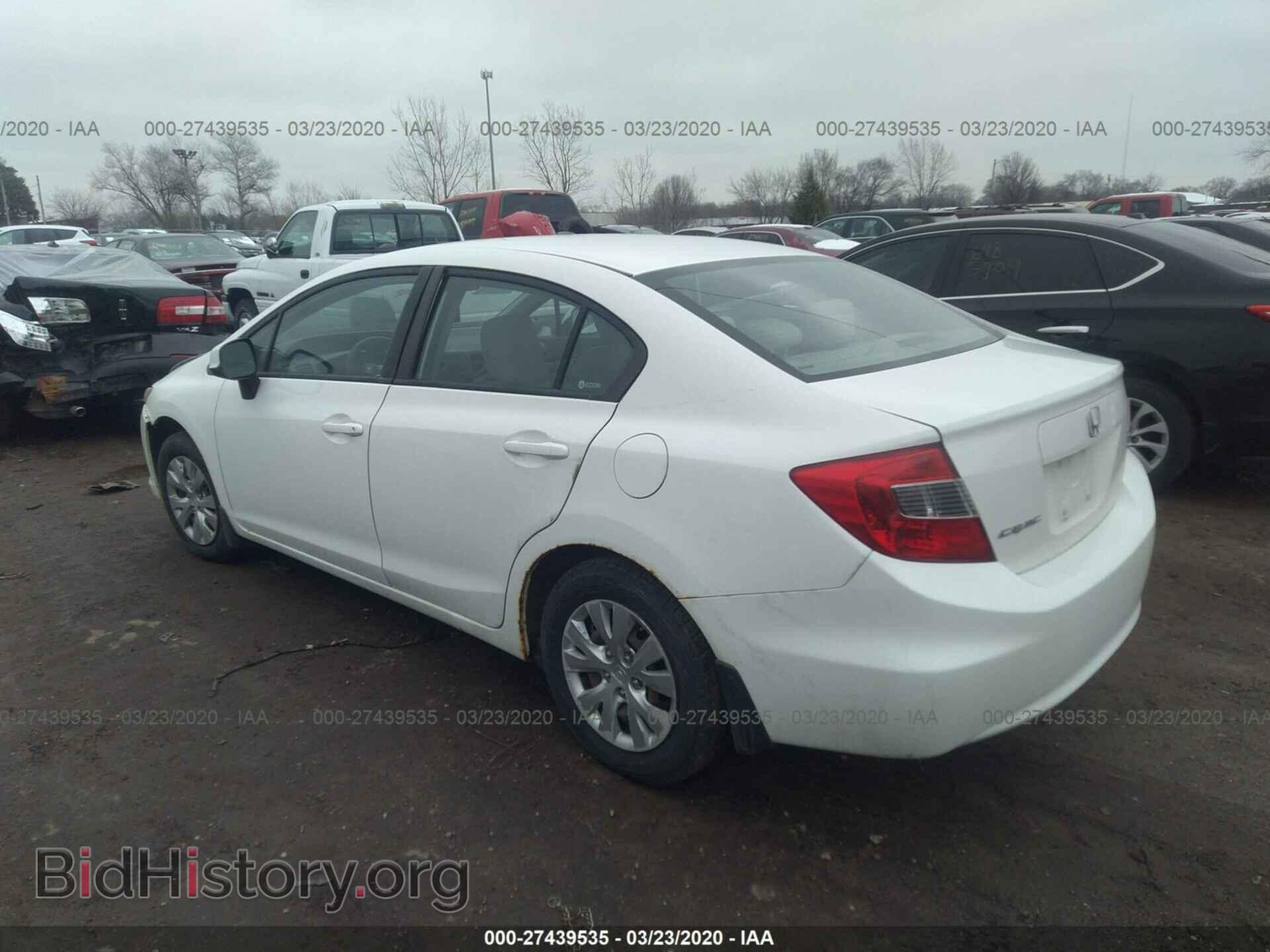 2012 HONDA CIVIC - VIN: 19XFB2F56CE037827 - Фото 3
