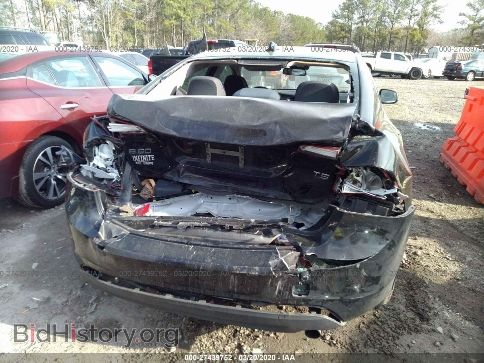 2012 VOLVO S60 - VIN: YV1622FS3C2055621 - Фото 6