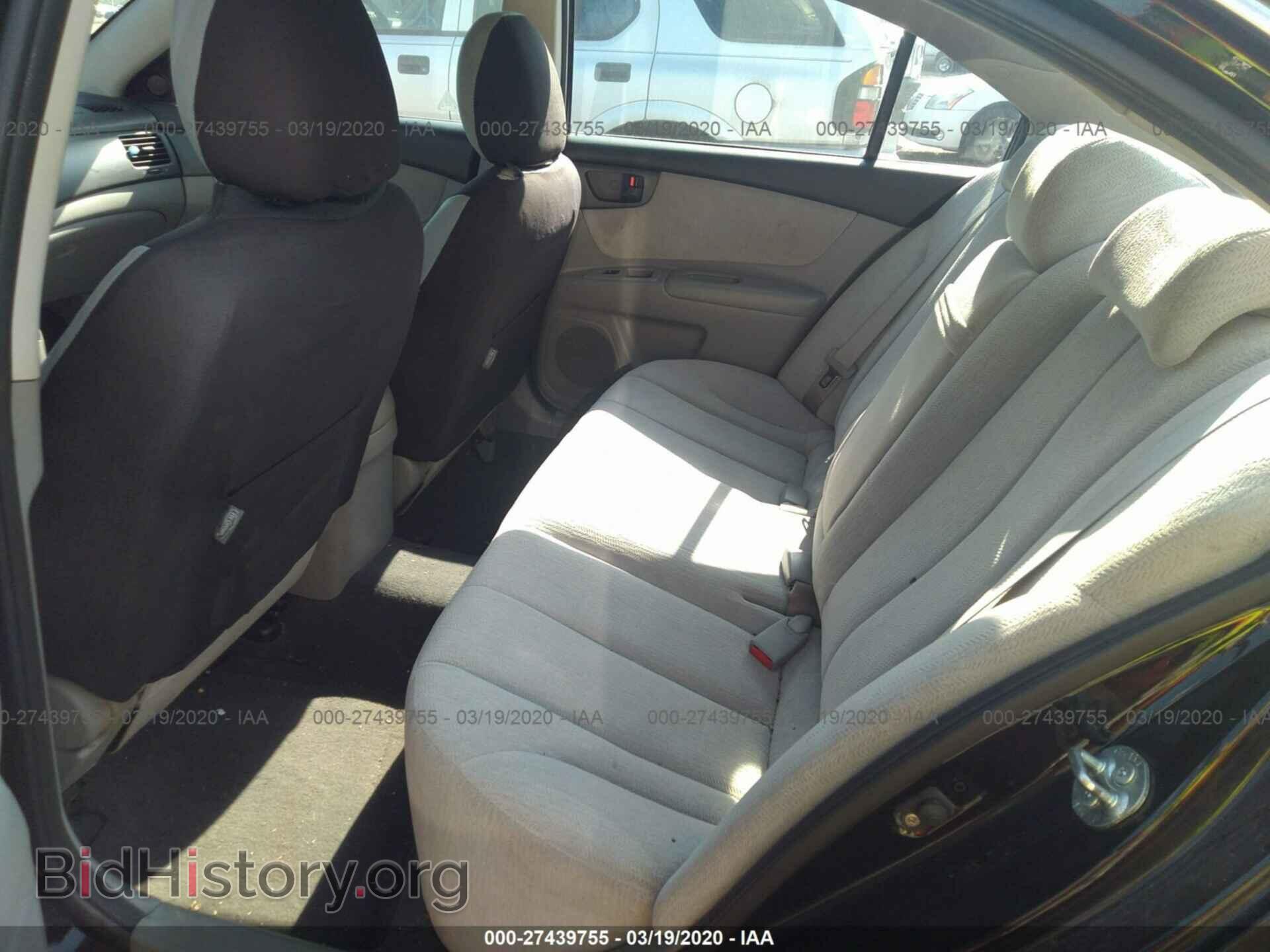 2008 KIA OPTIMA - VIN: KNAGE123885275964 - Фото 8