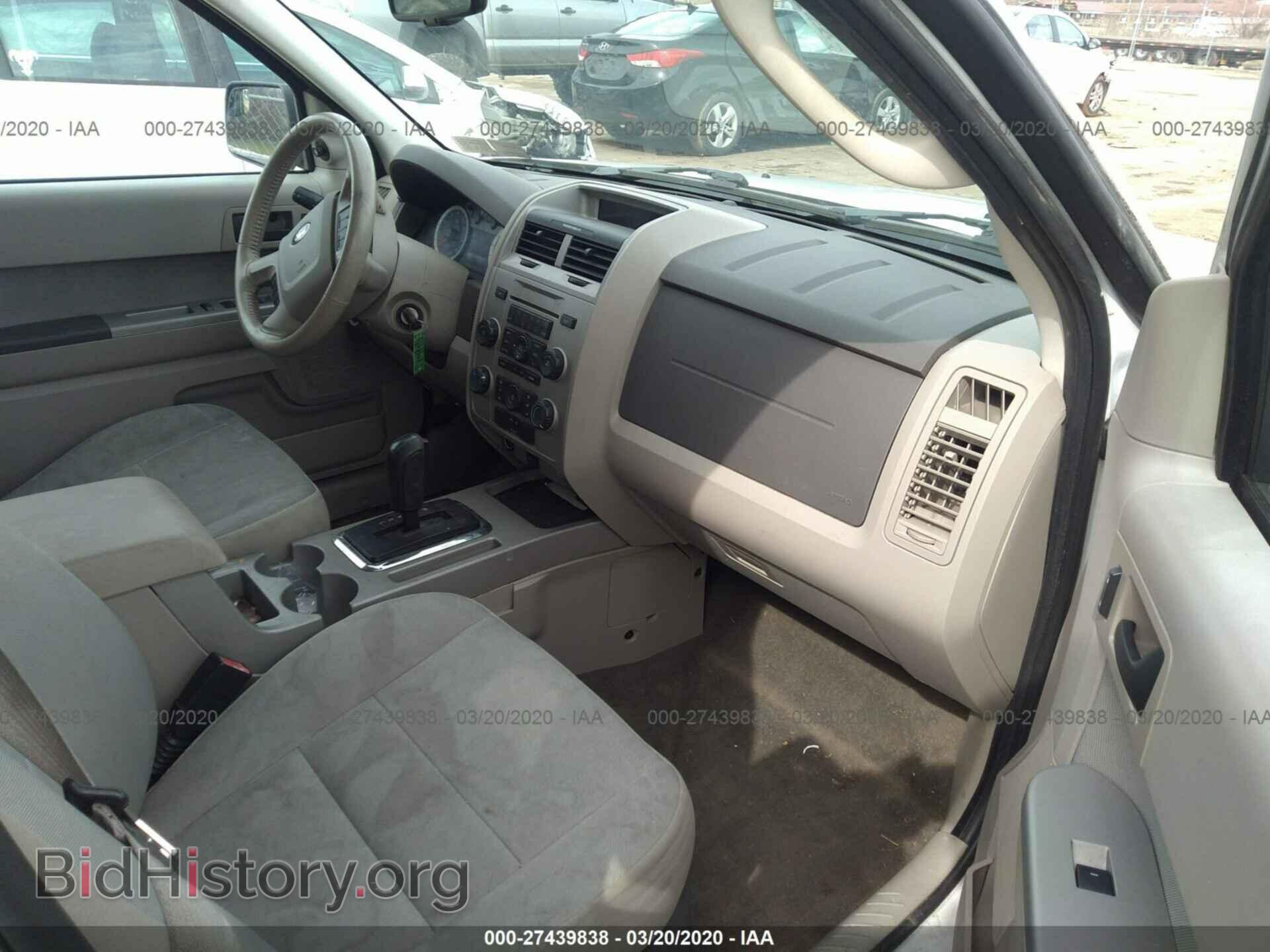 2011 FORD ESCAPE - VIN: 1FMCU9D77BKB99452 - Фото 5