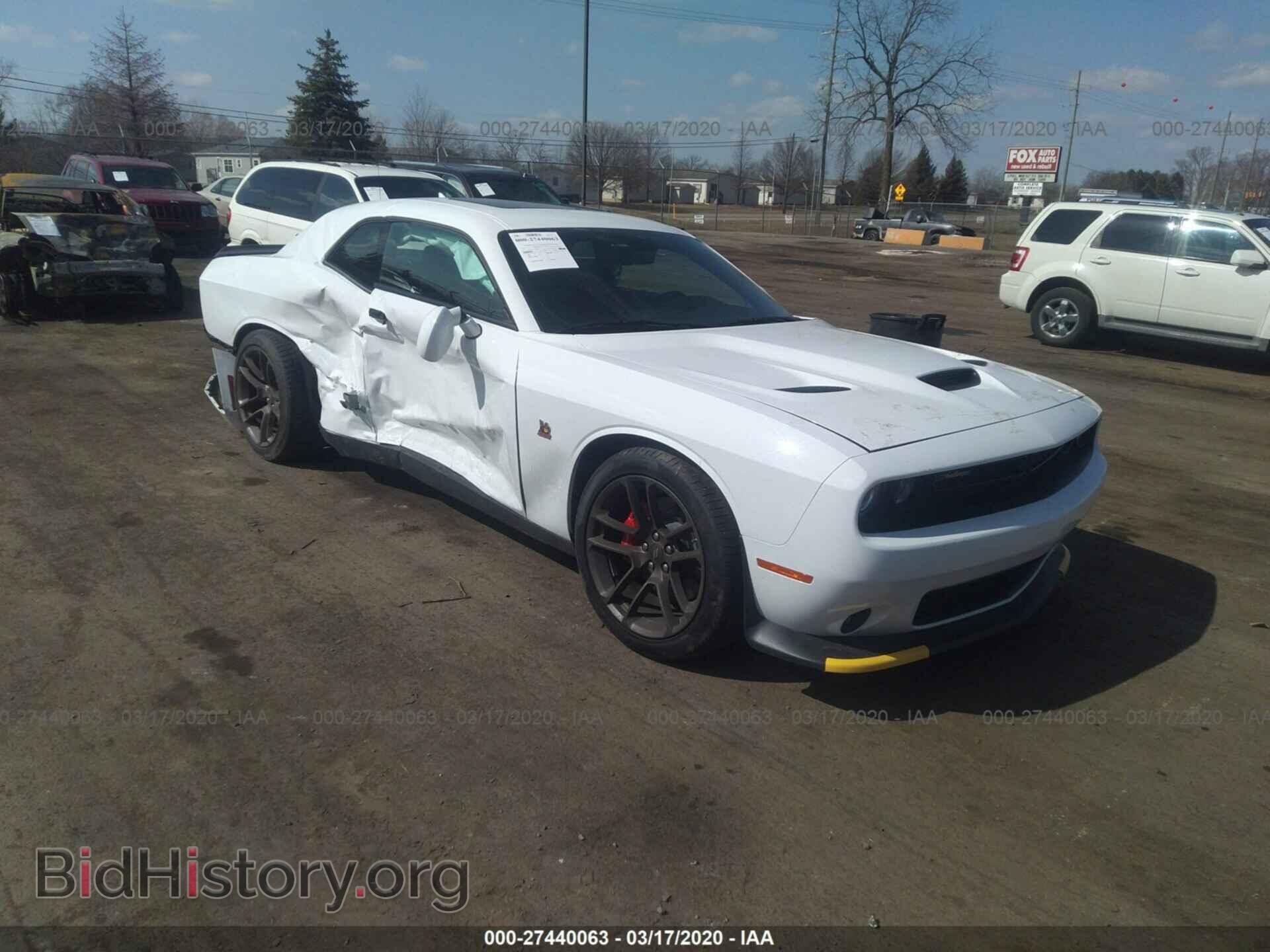 Photo 2C3CDZFJ3LH109837 - DODGE CHALLENGER 2020
