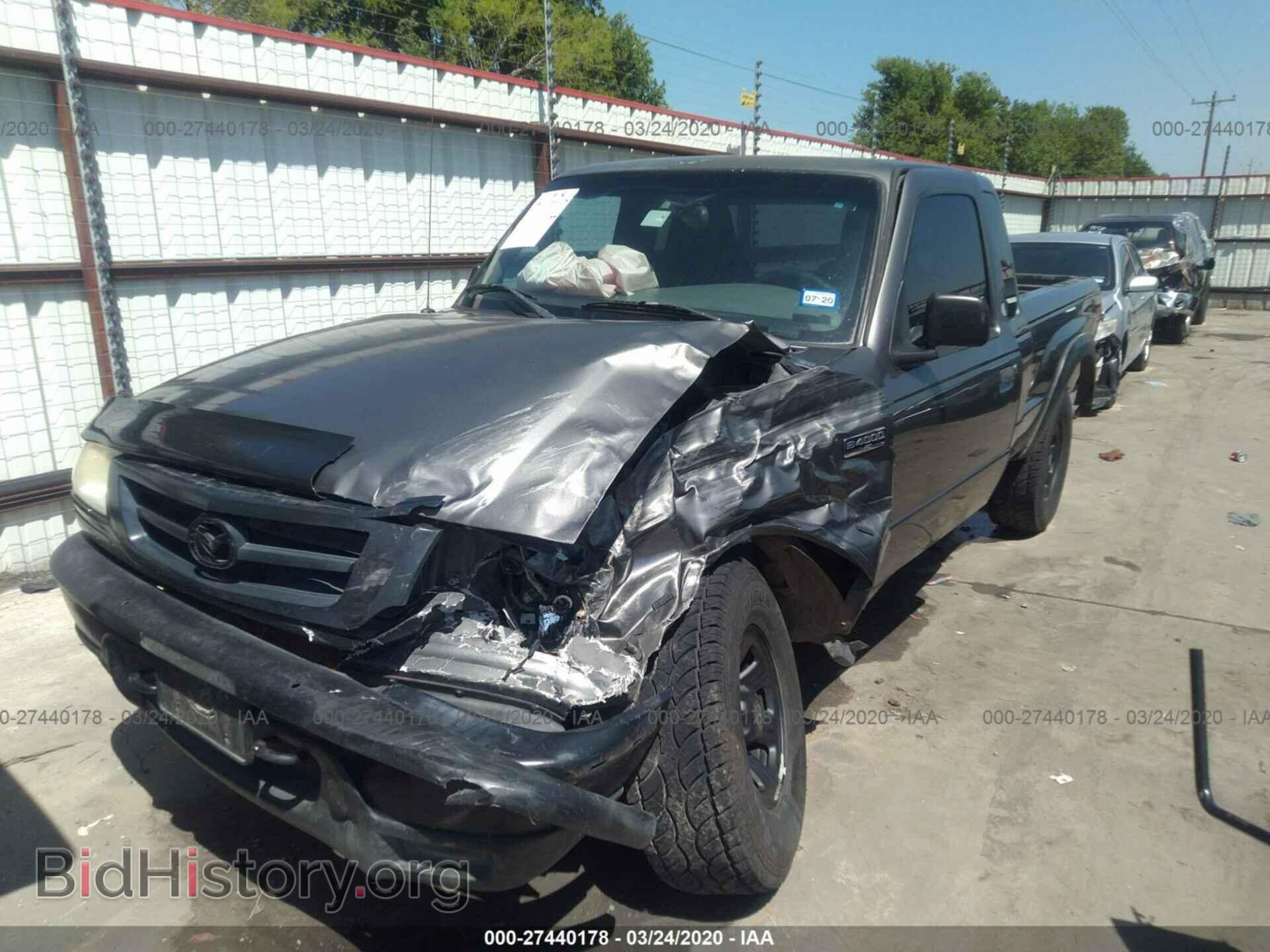 2005 MAZDA B4000 - VIN: 4F4ZR47E45PM03264 - Фото 2