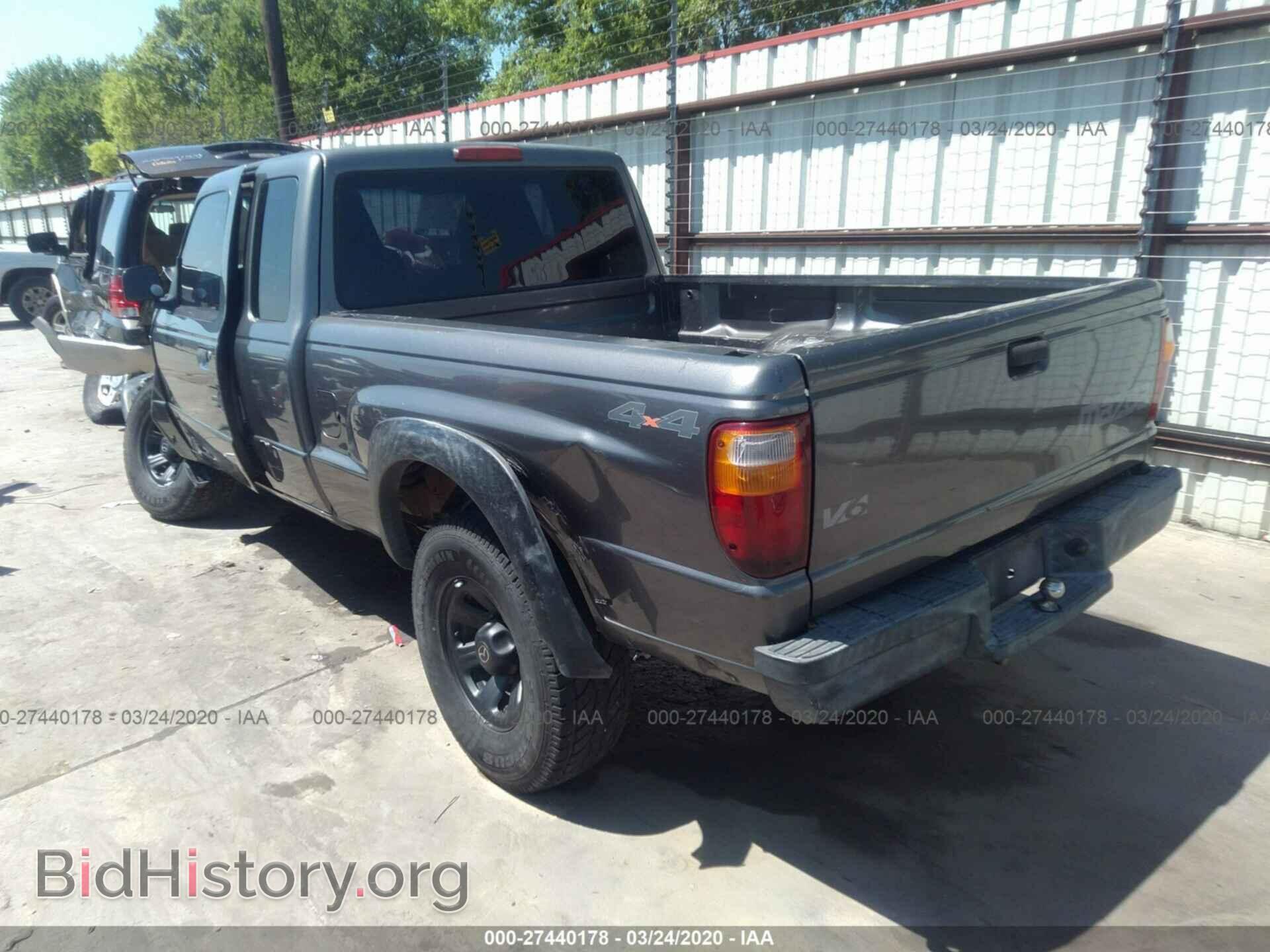 2005 MAZDA B4000 - VIN: 4F4ZR47E45PM03264 - Фото 3