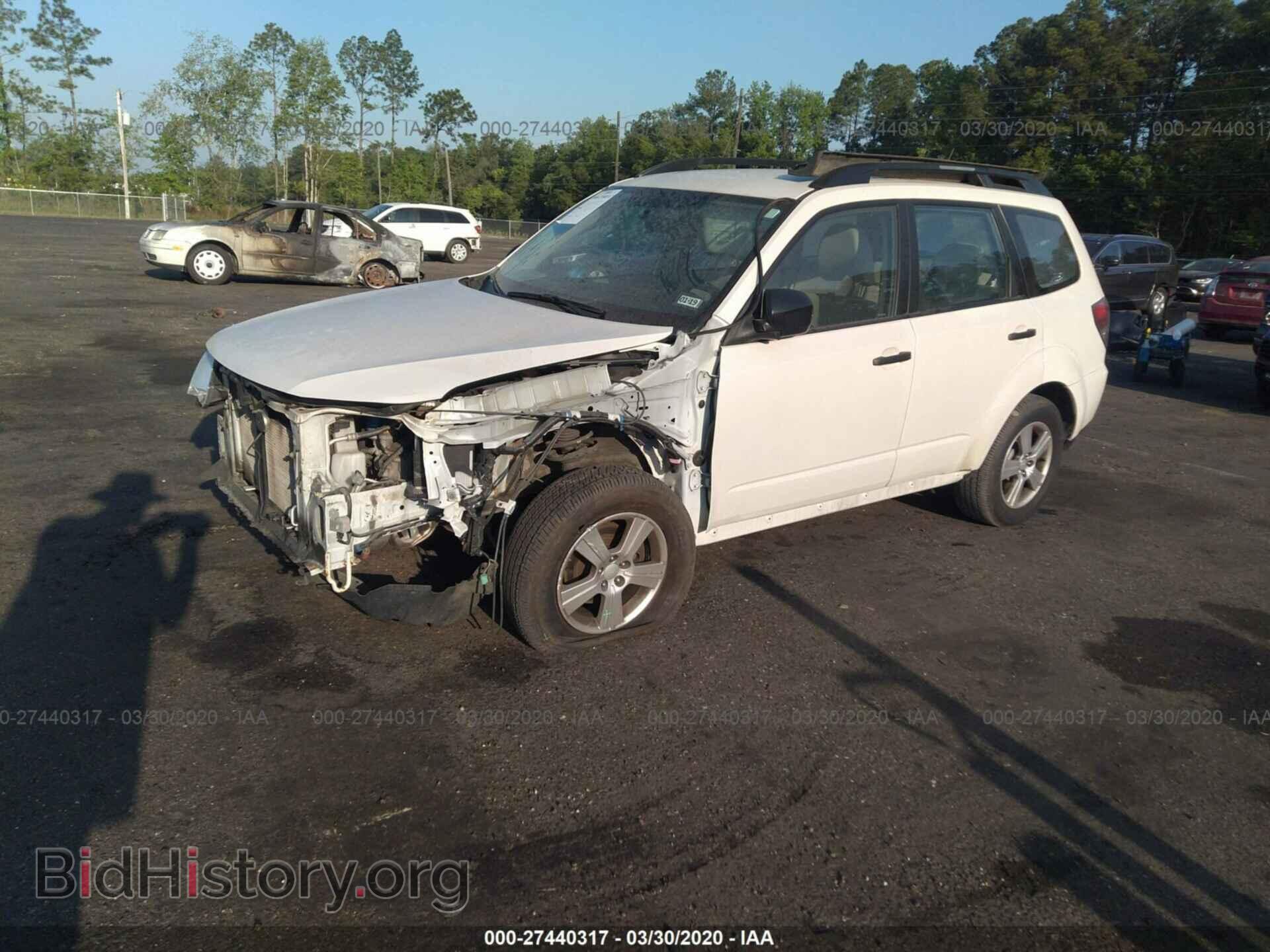 2013 SUBARU FORESTER - VIN: JF2SHABC1DH437139 - Фото 2
