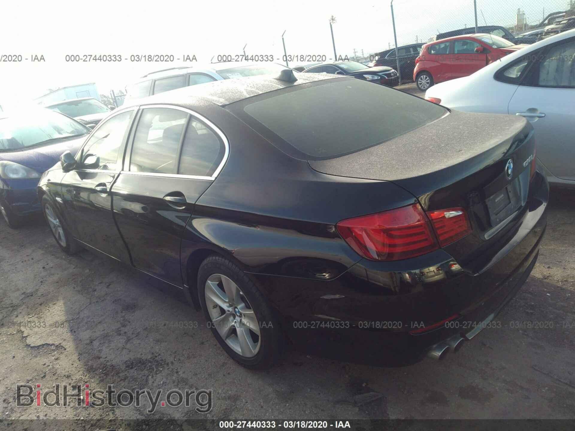 2011 BMW 528 - VIN: WBAFR1C59BC744613 - Фото 3