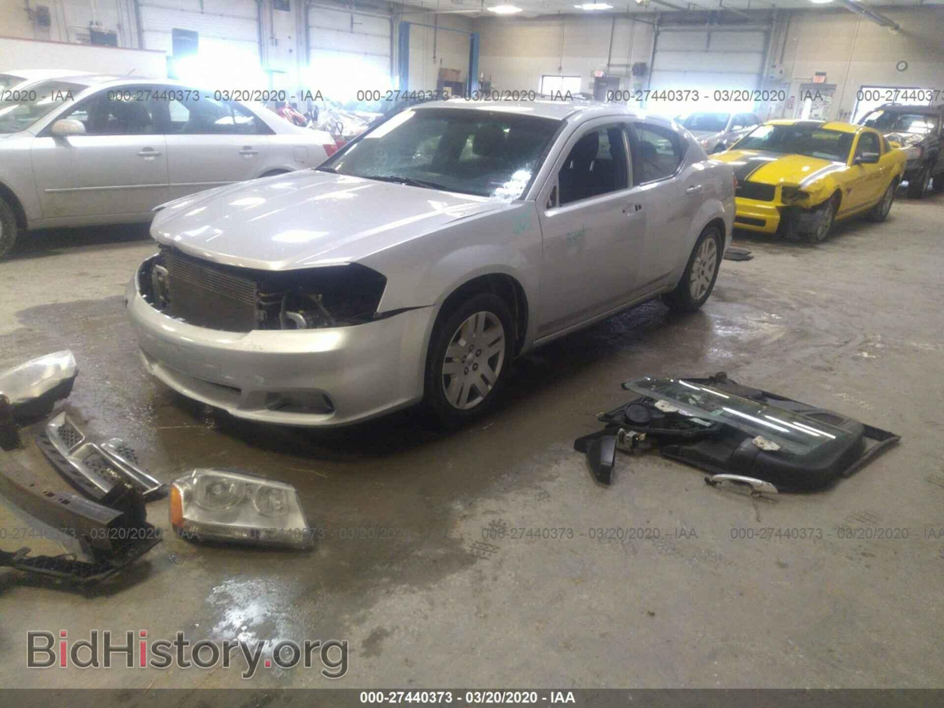 2011 DODGE AVENGER - VIN: 1B3BD4FBXBN590745 - Photo 2