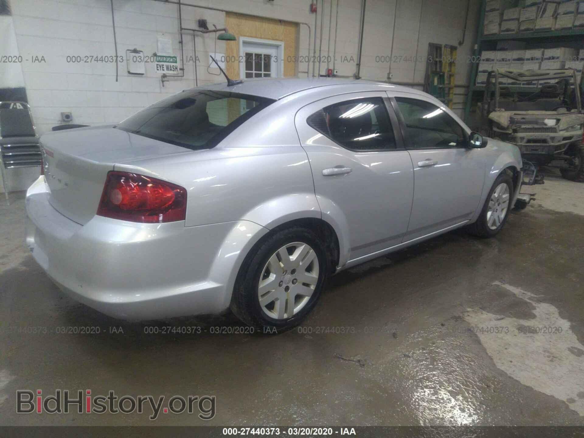 2011 DODGE AVENGER - VIN: 1B3BD4FBXBN590745 - Photo 4