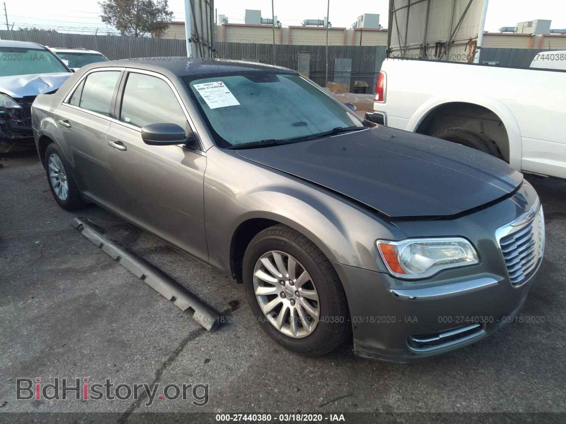 Фотография 2C3CCAAG3CH129618 - CHRYSLER 300 2012