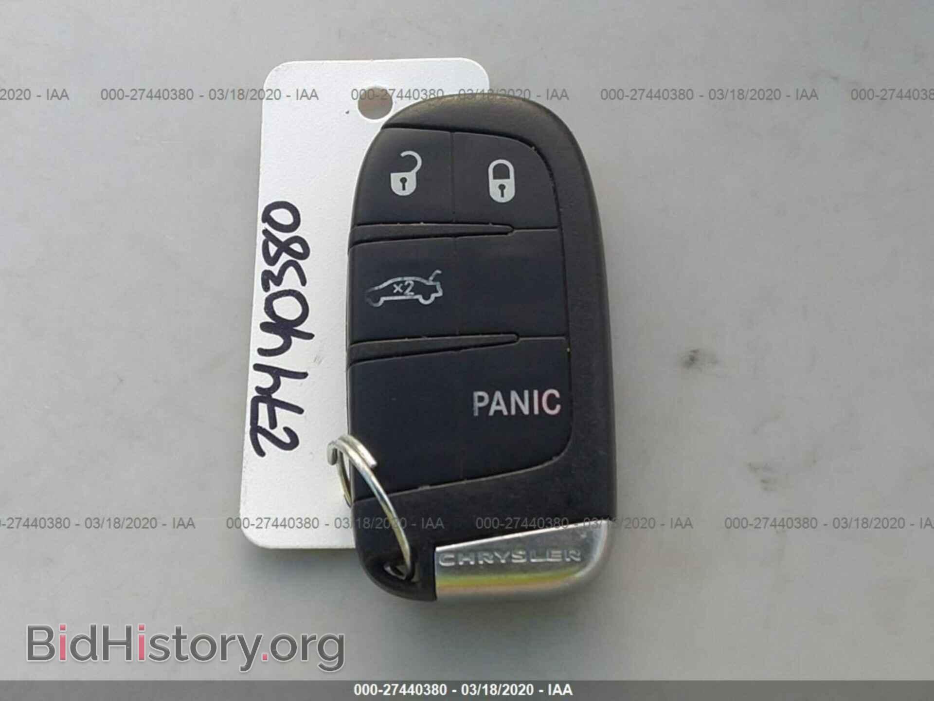 2012 CHRYSLER 300 - VIN: 2C3CCAAG3CH129618 - Photo 11