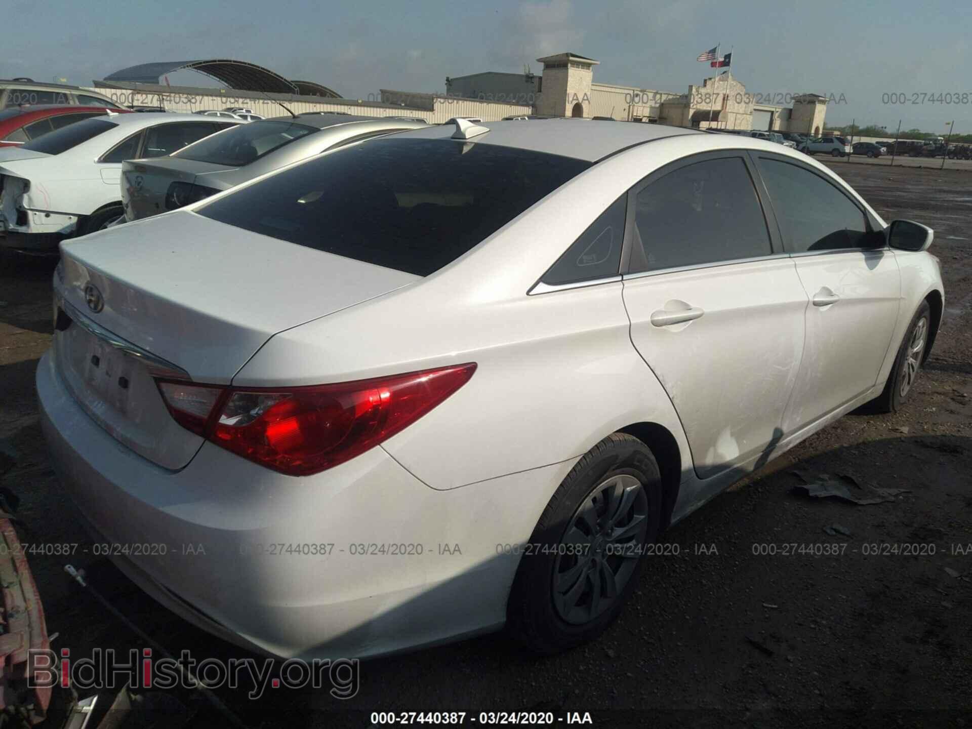 2012 HYUNDAI SONATA - VIN: 5NPEB4AC3CH381950 - Фото 4