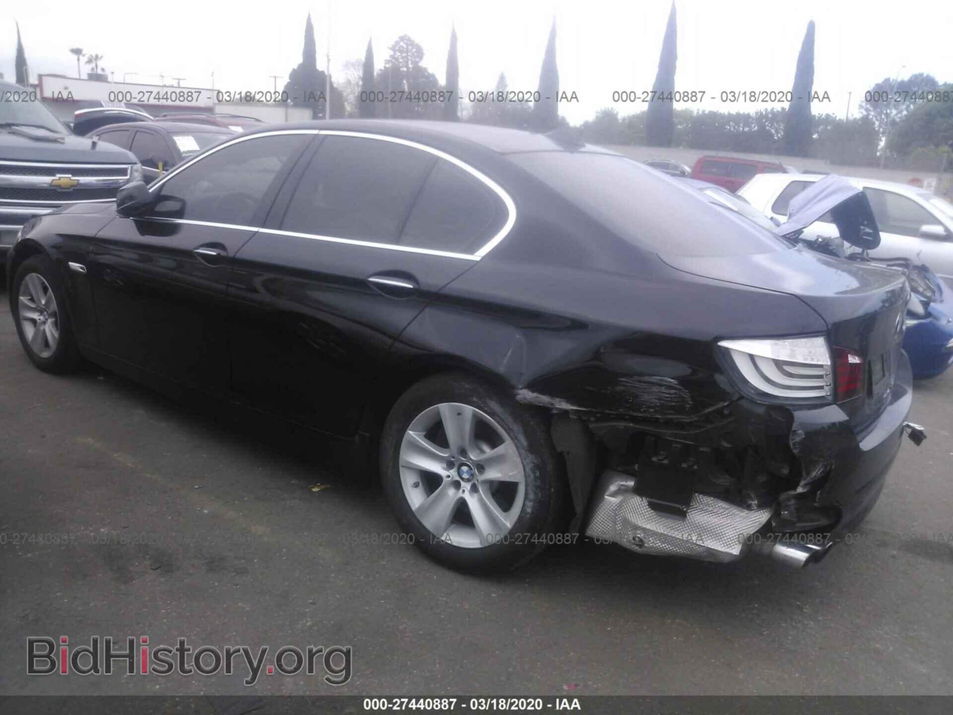 2013 BMW 528 - VIN: WBAXG5C55DDY32878 - Photo 3