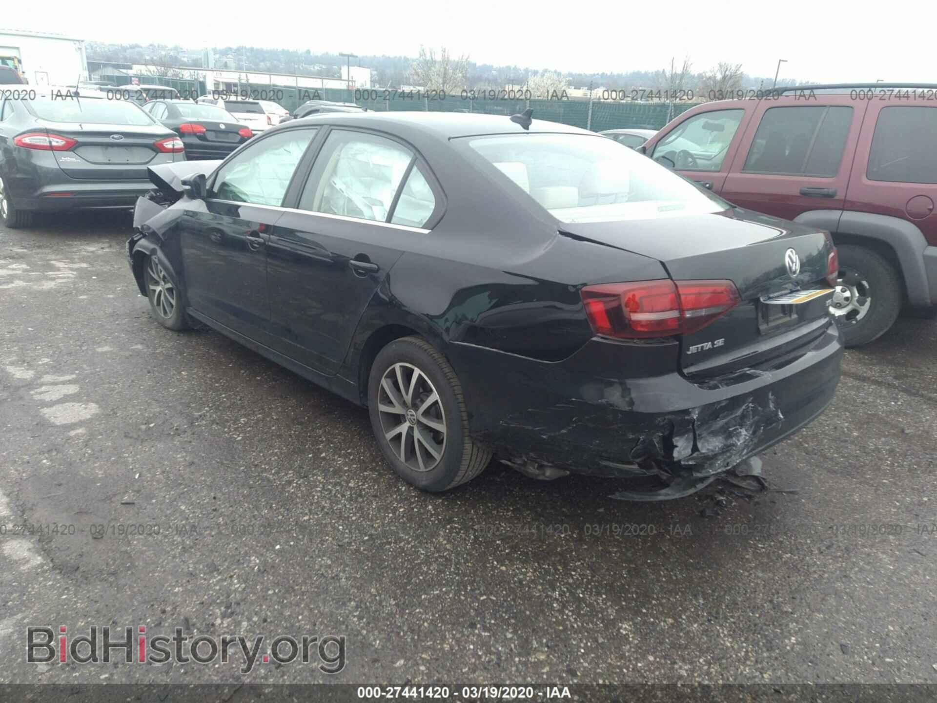 2017 VOLKSWAGEN JETTA - VIN: 3VWDB7AJ8HM247638 - Фото 3