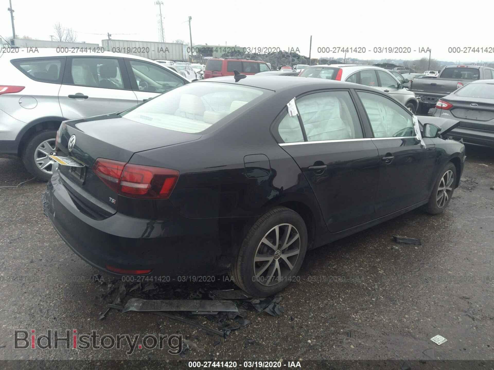 2017 VOLKSWAGEN JETTA - VIN: 3VWDB7AJ8HM247638 - Фото 4