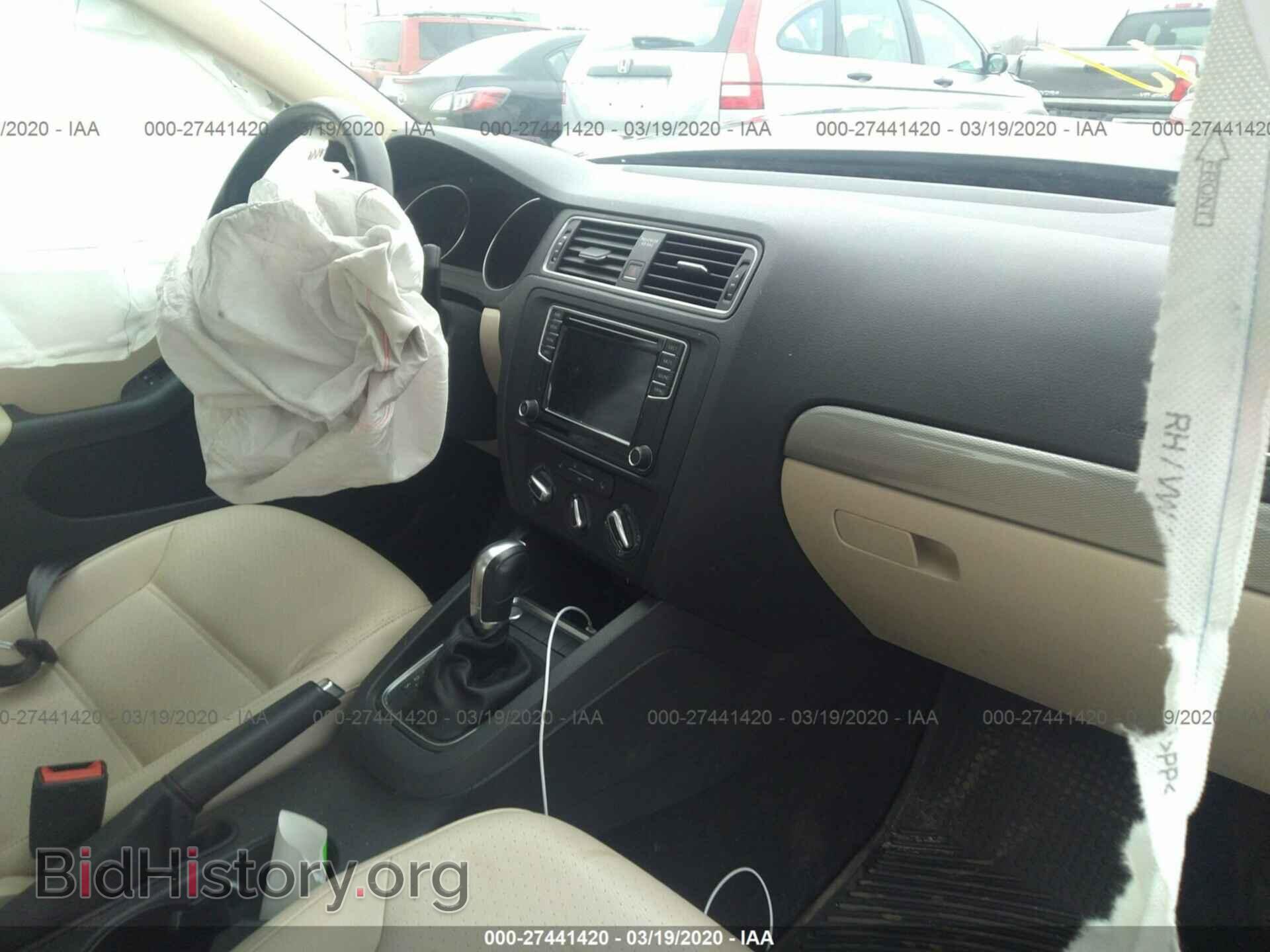 2017 VOLKSWAGEN JETTA - VIN: 3VWDB7AJ8HM247638 - Фото 5