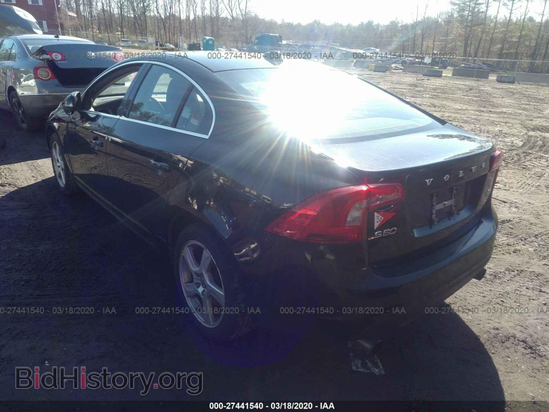 2012 VOLVO S60 - VIN: YV1622FS9C2113165 - Фото 3