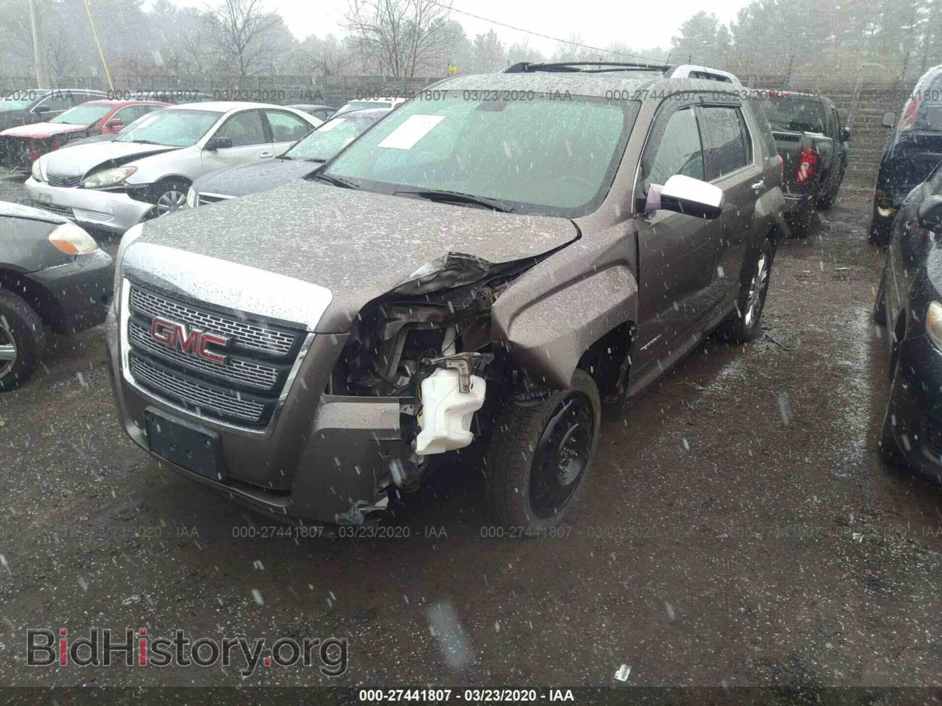2011 GMC TERRAIN - VIN: 2CTFLXE59B6260605 - Фото 2