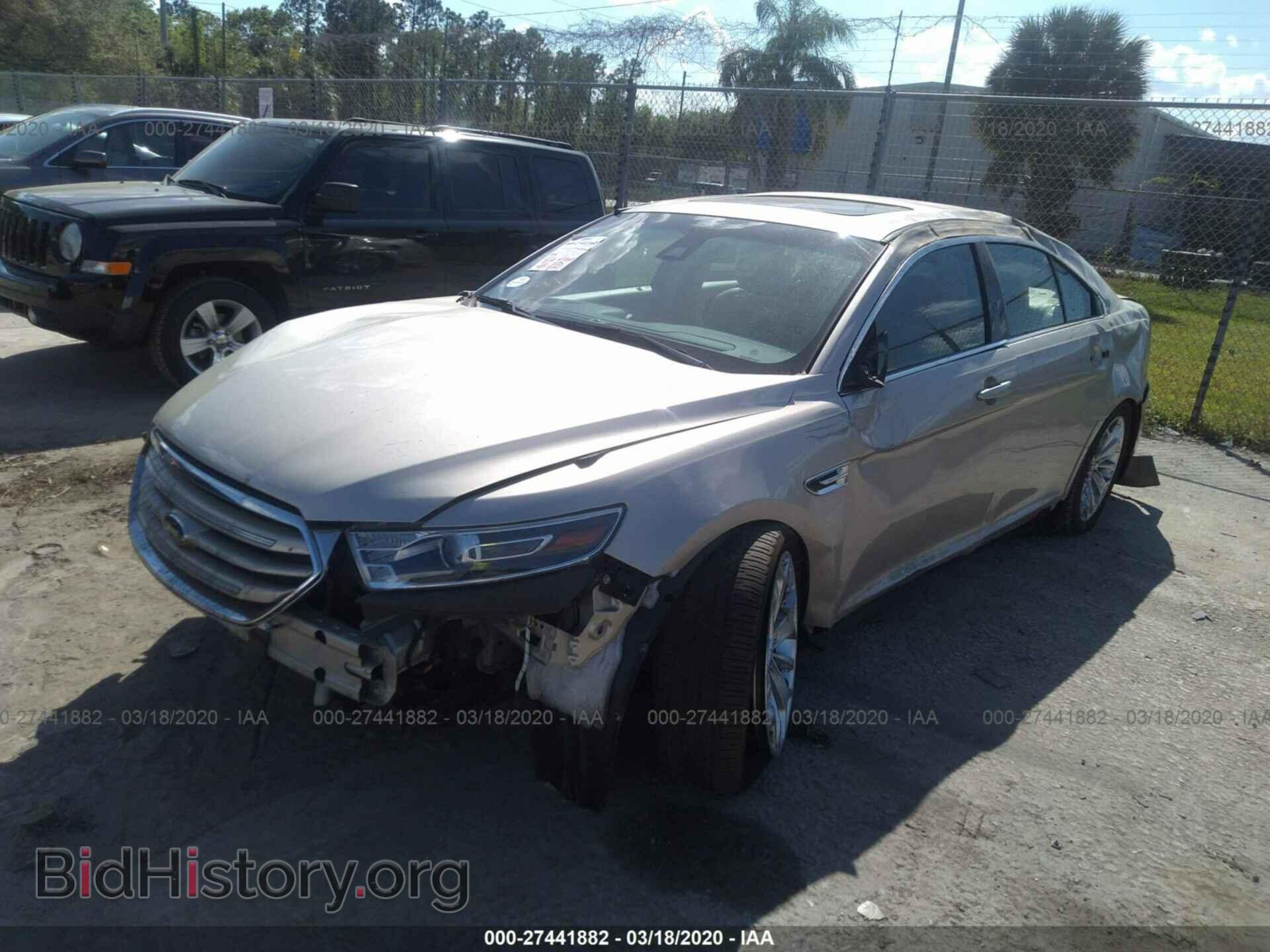 2018 FORD TAURUS - VIN: 1FAHP2F84JG126142 - Фото 2