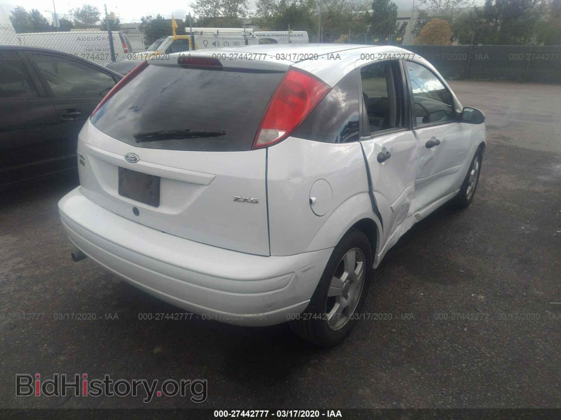 2005 FORD FOCUS - VIN: 3FAFP37N85R115760 - Фото 4