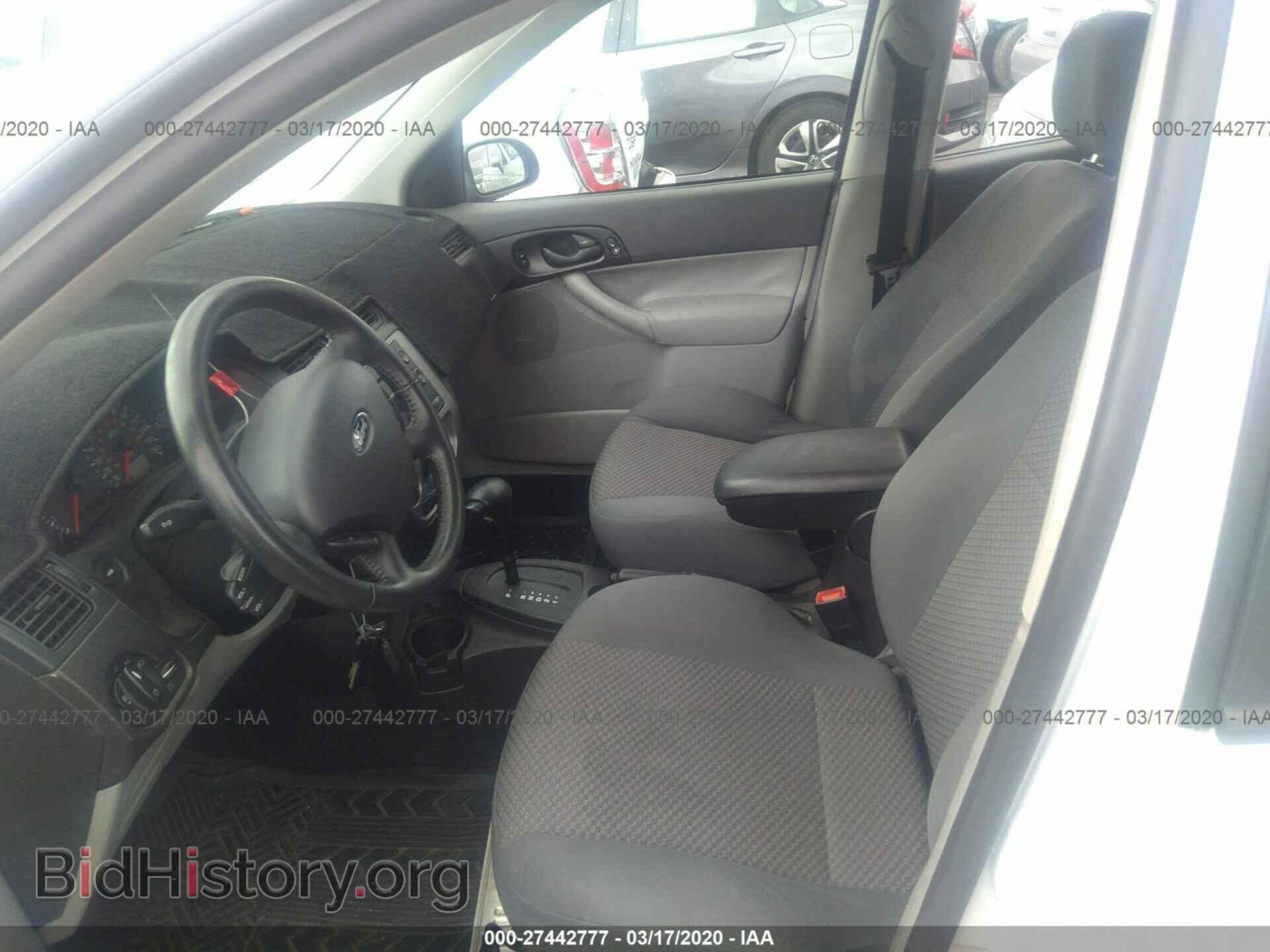 2005 FORD FOCUS - VIN: 3FAFP37N85R115760 - Фото 5
