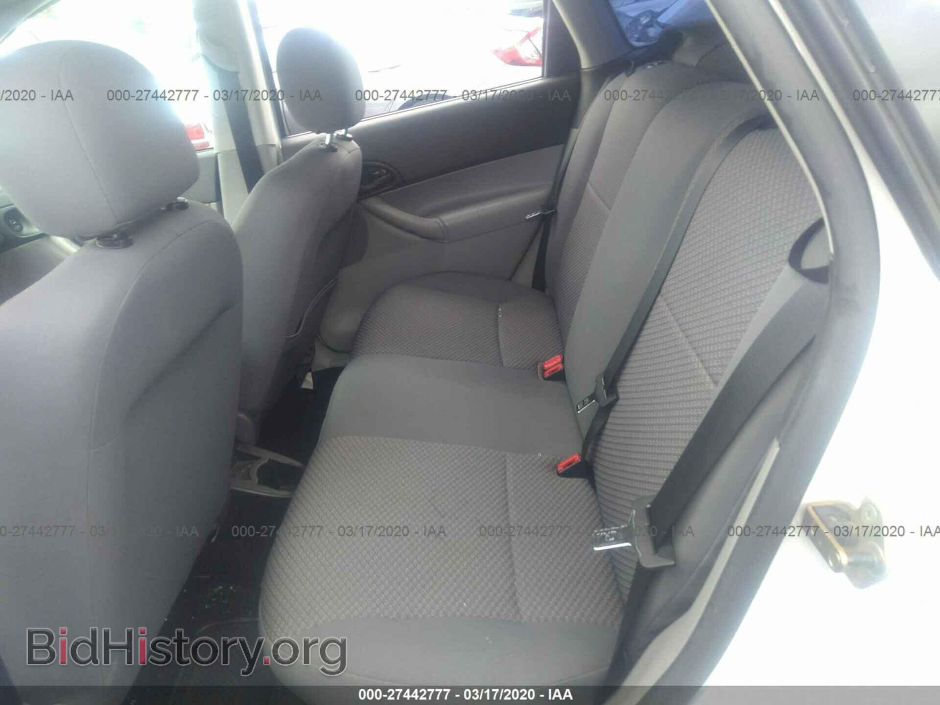 2005 FORD FOCUS - VIN: 3FAFP37N85R115760 - Фото 8