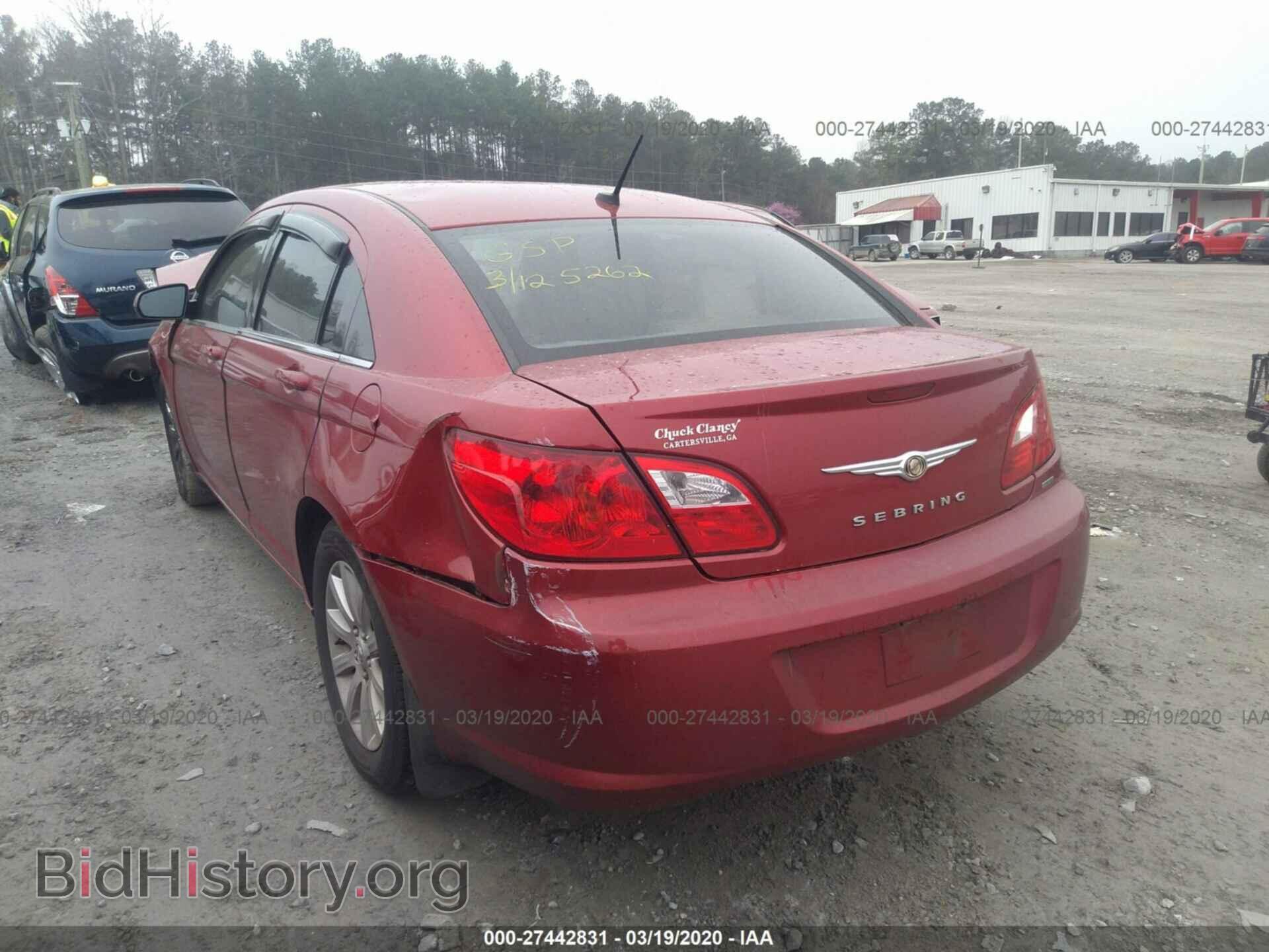 2010 CHRYSLER SEBRING - VIN: 1C3CC5FB0AN195262 - Фото 3