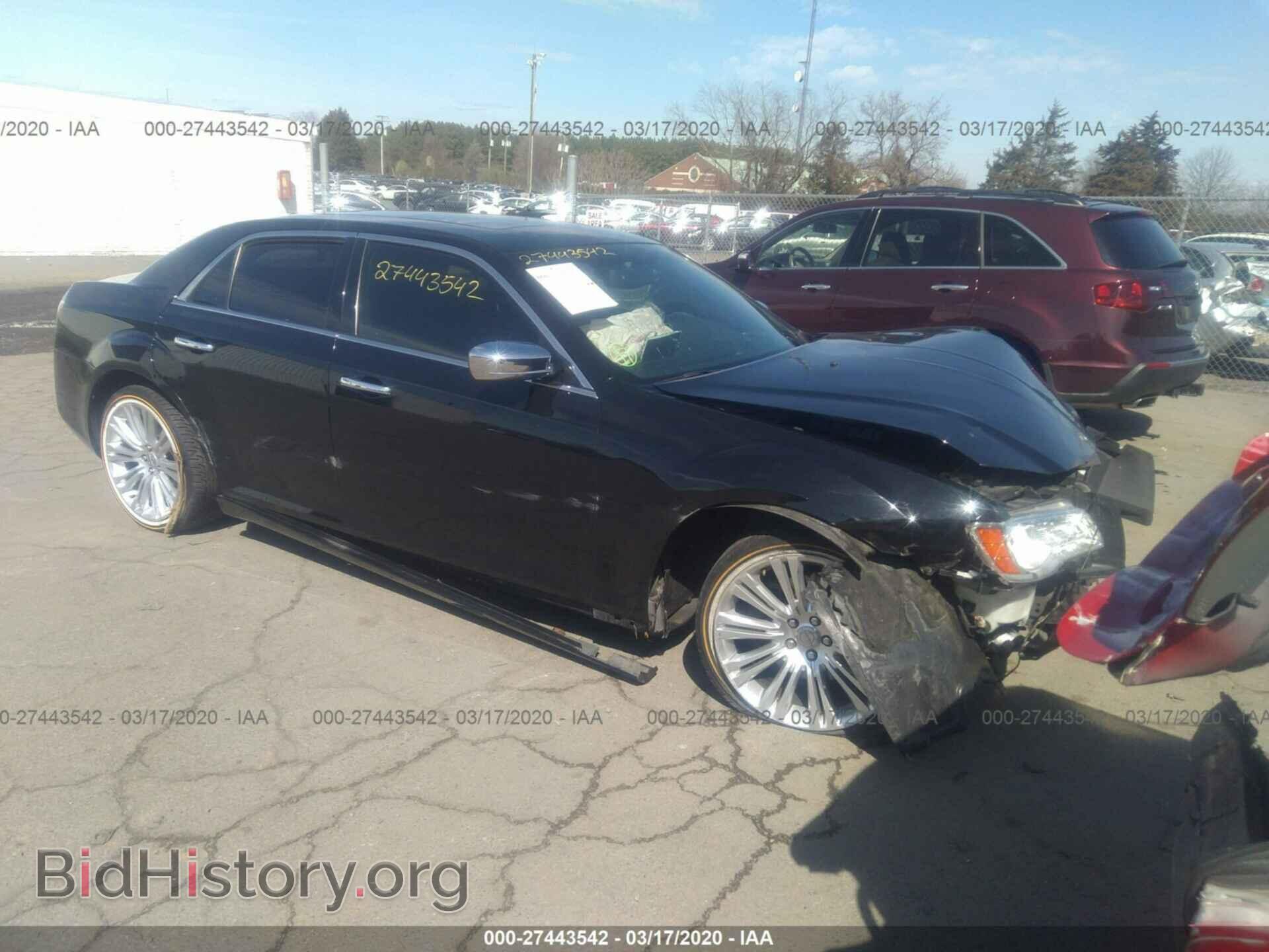 Фотография 2C3CCAET0DH690366 - CHRYSLER 300C 2013