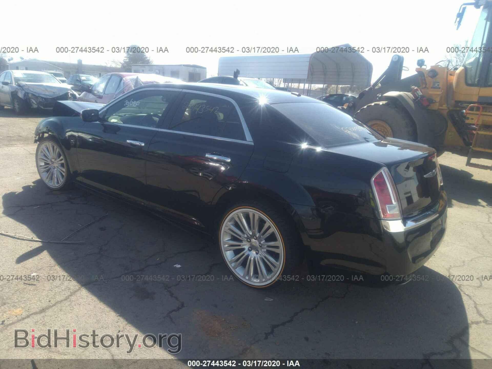 2013 CHRYSLER 300C - VIN: 2C3CCAET0DH690366 - Фото 3