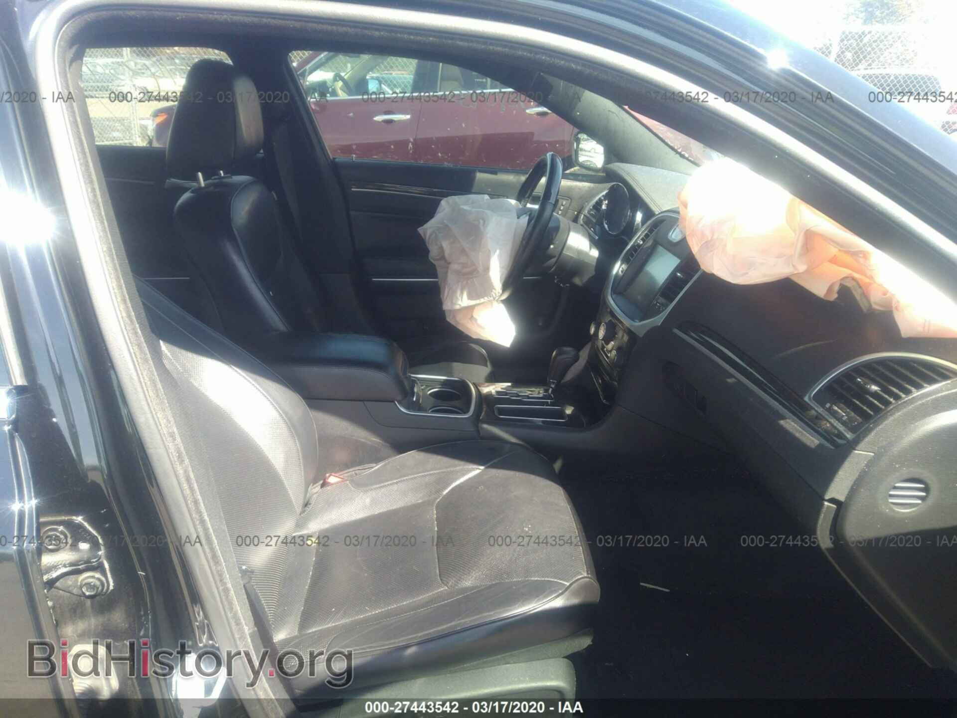 2013 CHRYSLER 300C - VIN: 2C3CCAET0DH690366 - Фото 5