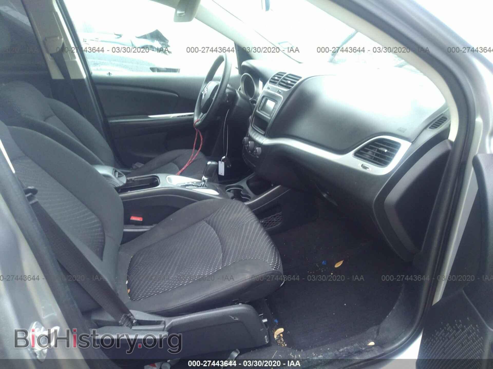 2018 DODGE JOURNEY - VIN: 3C4PDCAB1JT295831 - Фото 5