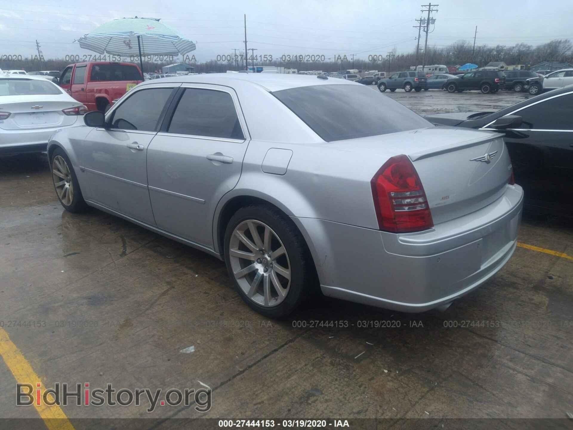 2006 CHRYSLER 300C - VIN: 2C3KA73W76H489620 - Фото 3