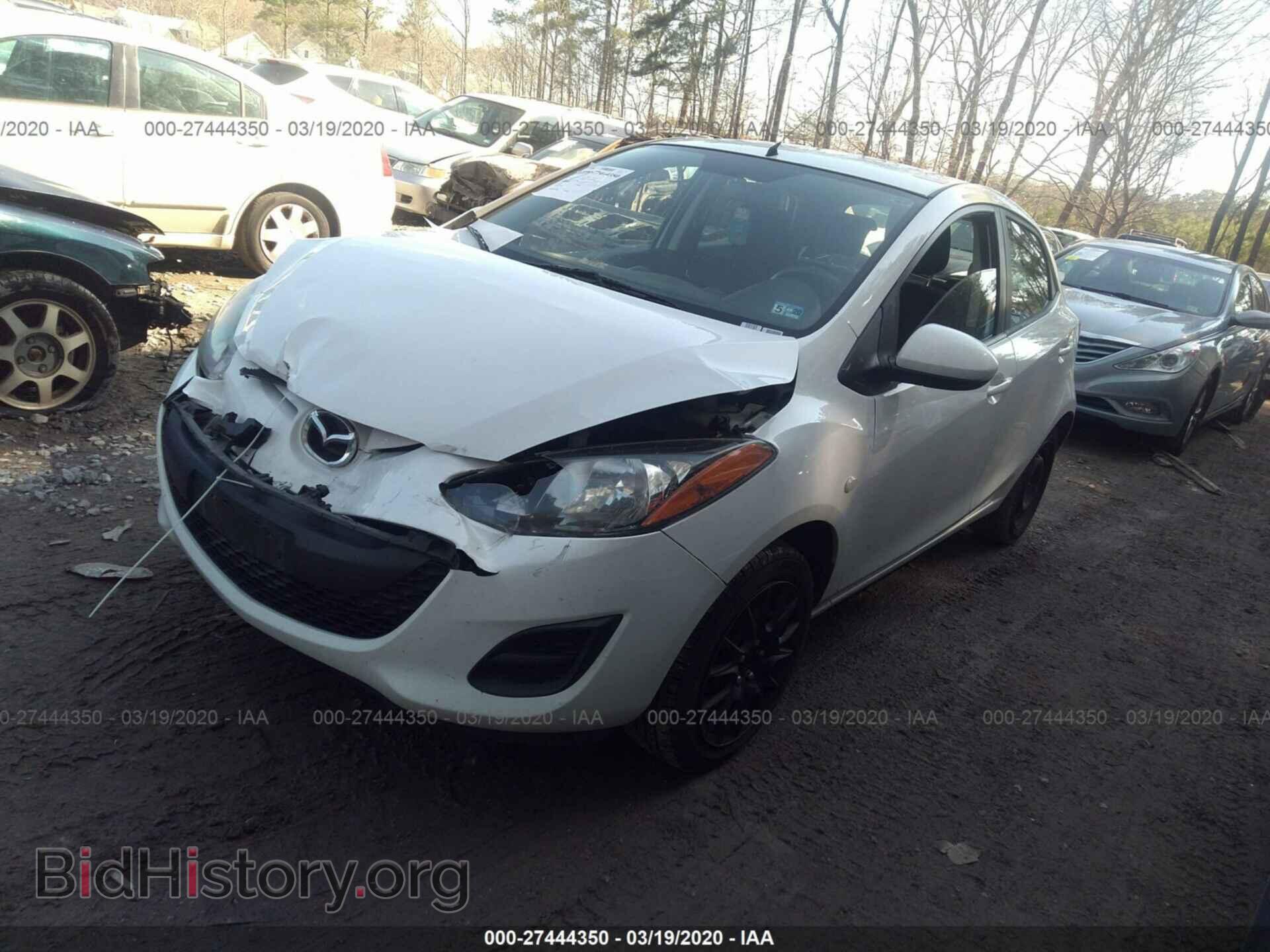 2014 MAZDA MAZDA2 - VIN: JM1DE1KZ1E0186031 - Фото 2