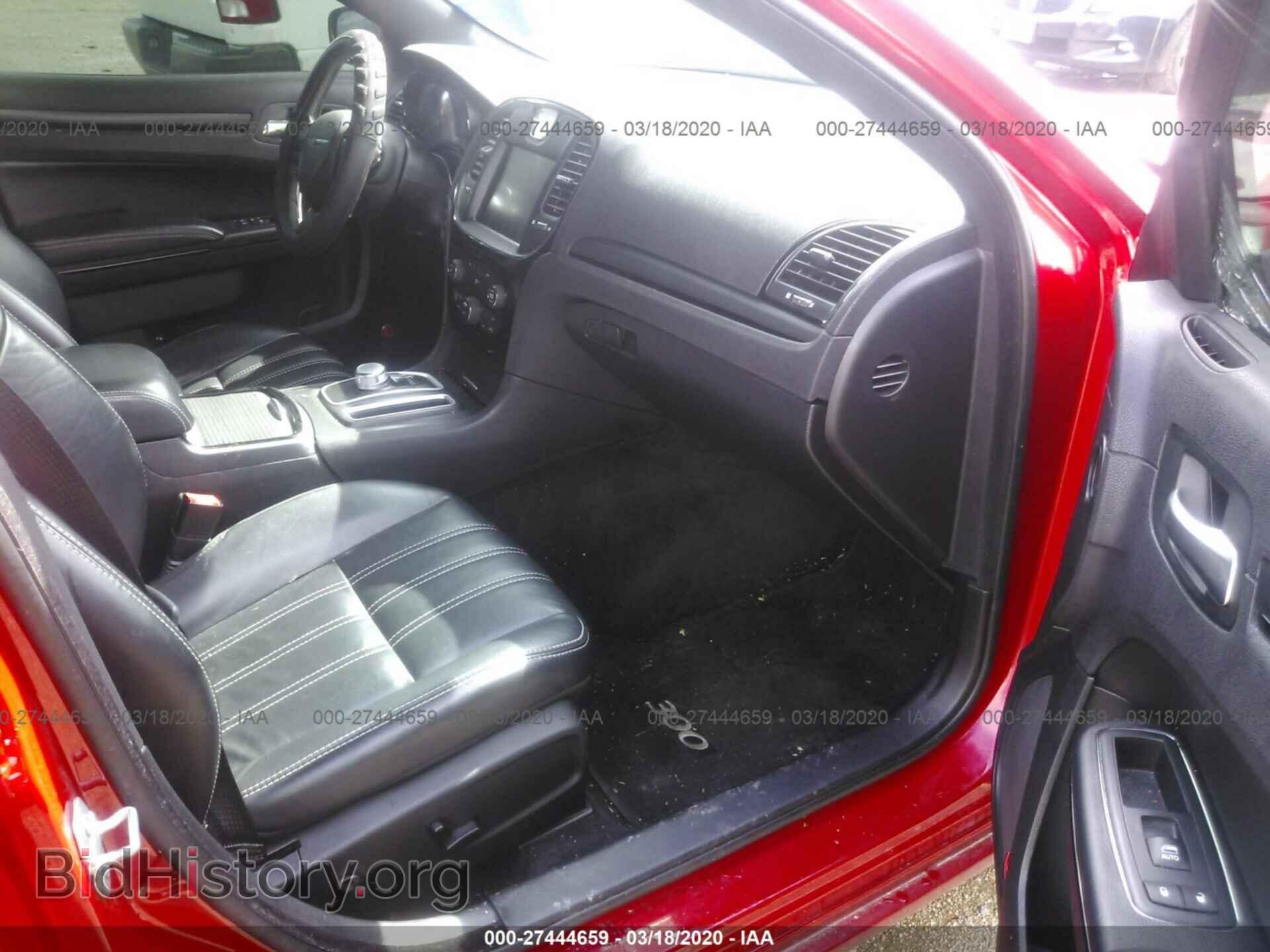 2016 CHRYSLER 300 - VIN: 2C3CCAGG9GH176097 - Фото 5