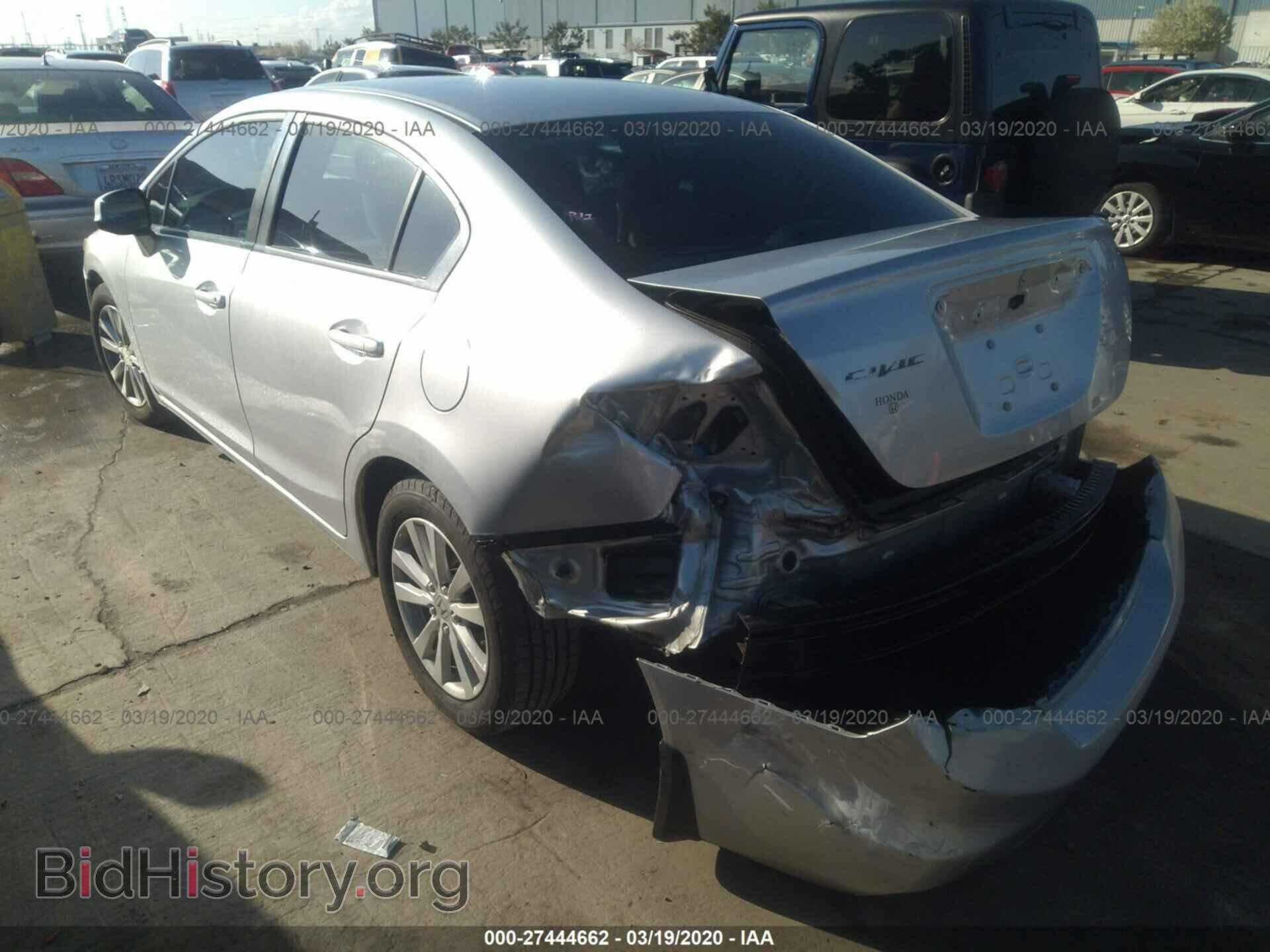2012 HONDA CIVIC - VIN: 2HGFB2F88CH310881 - Фото 3