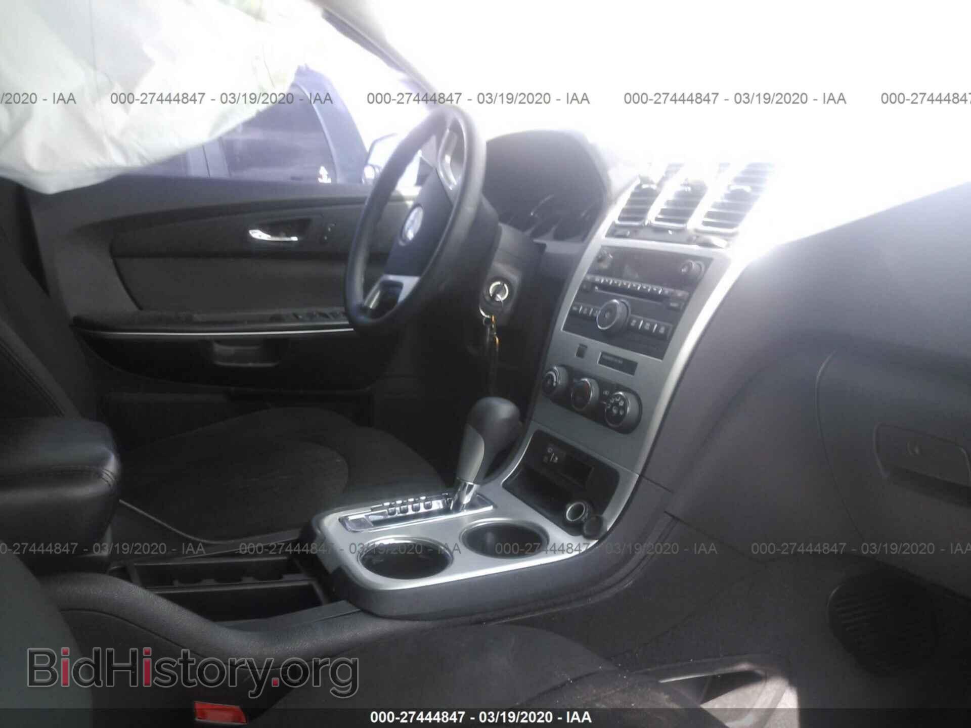 2011 GMC ACADIA - VIN: 1GKKRNED3BJ218829 - Фото 5