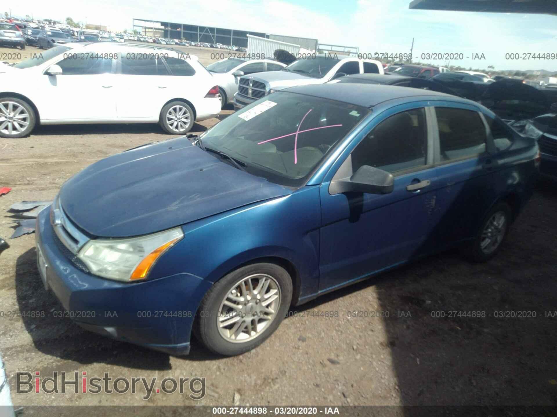 2009 FORD FOCUS - VIN: 1FAHP35N39W157817 - Фото 2