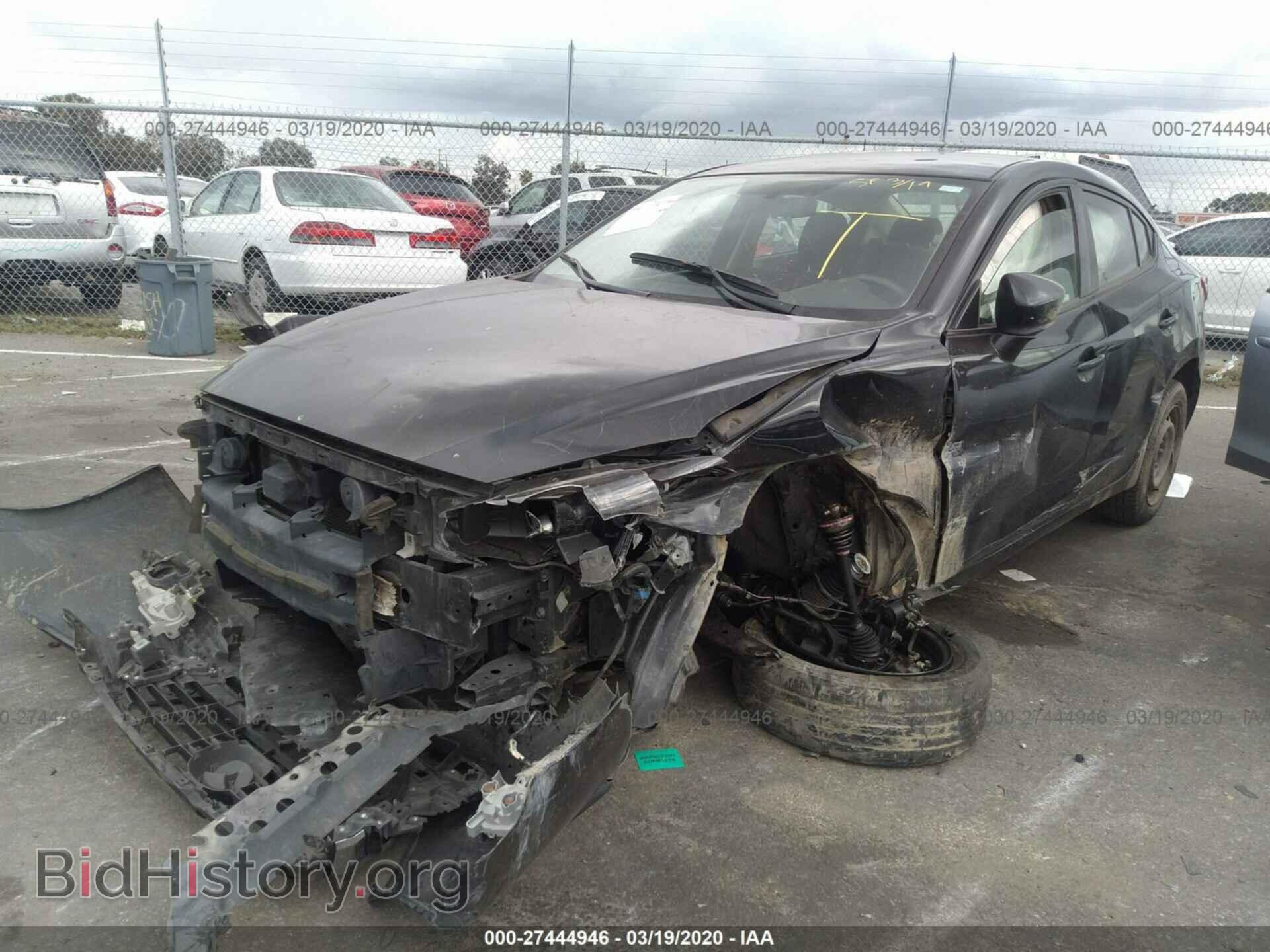 2017 MAZDA 3 - VIN: 3MZBN1U76HM105607 - Фото 2