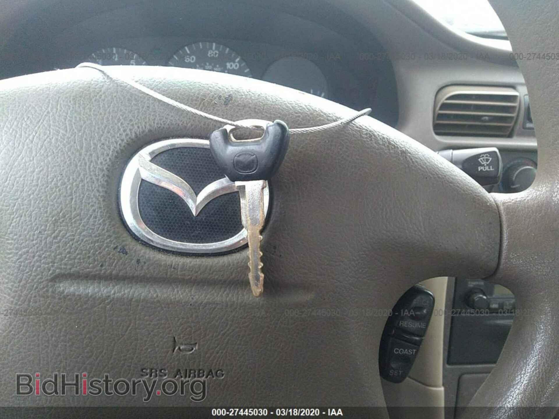 2000 MAZDA 626 - VIN: 1YVGF22C1Y5174927 - Фото 11