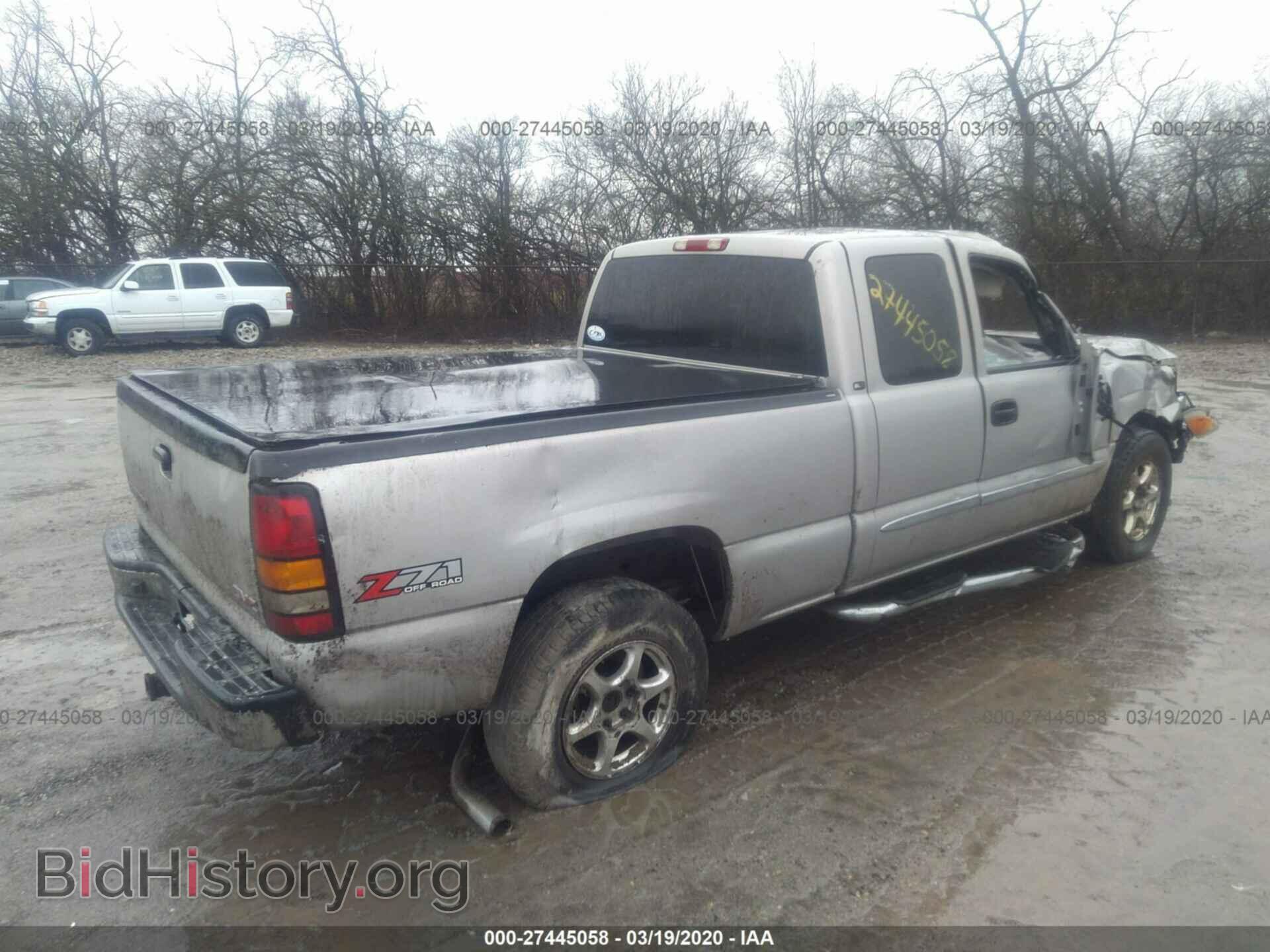 2004 GMC NEW SIERRA - VIN: 2GTEK19T741235542 - Фото 4