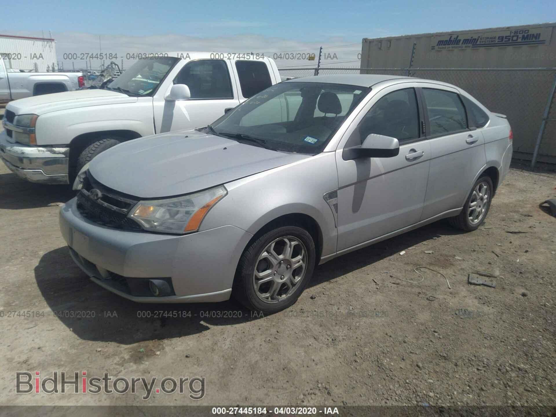 2008 FORD FOCUS - VIN: 1FAHP35NX8W288032 - Фото 2
