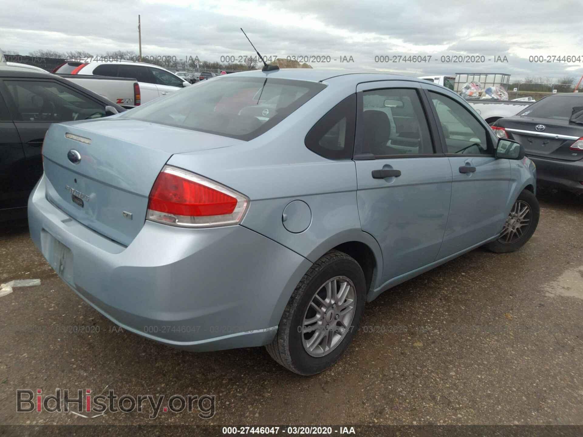 2009 FORD FOCUS - VIN: 1FAHP35N19W167620 - Фото 4