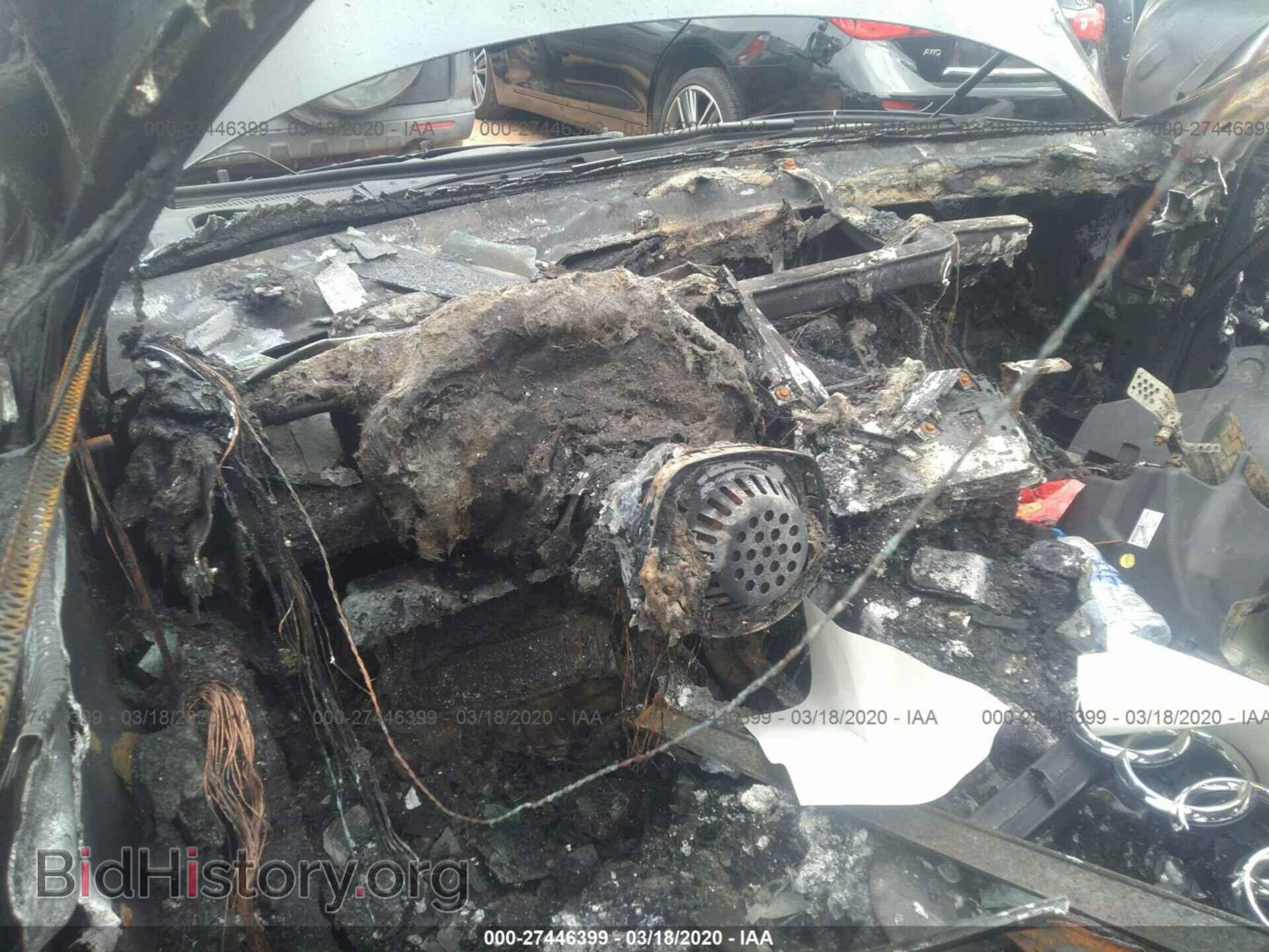 2012 AUDI A6 - VIN: WAUCFAFC1CN170942 - Фото 5