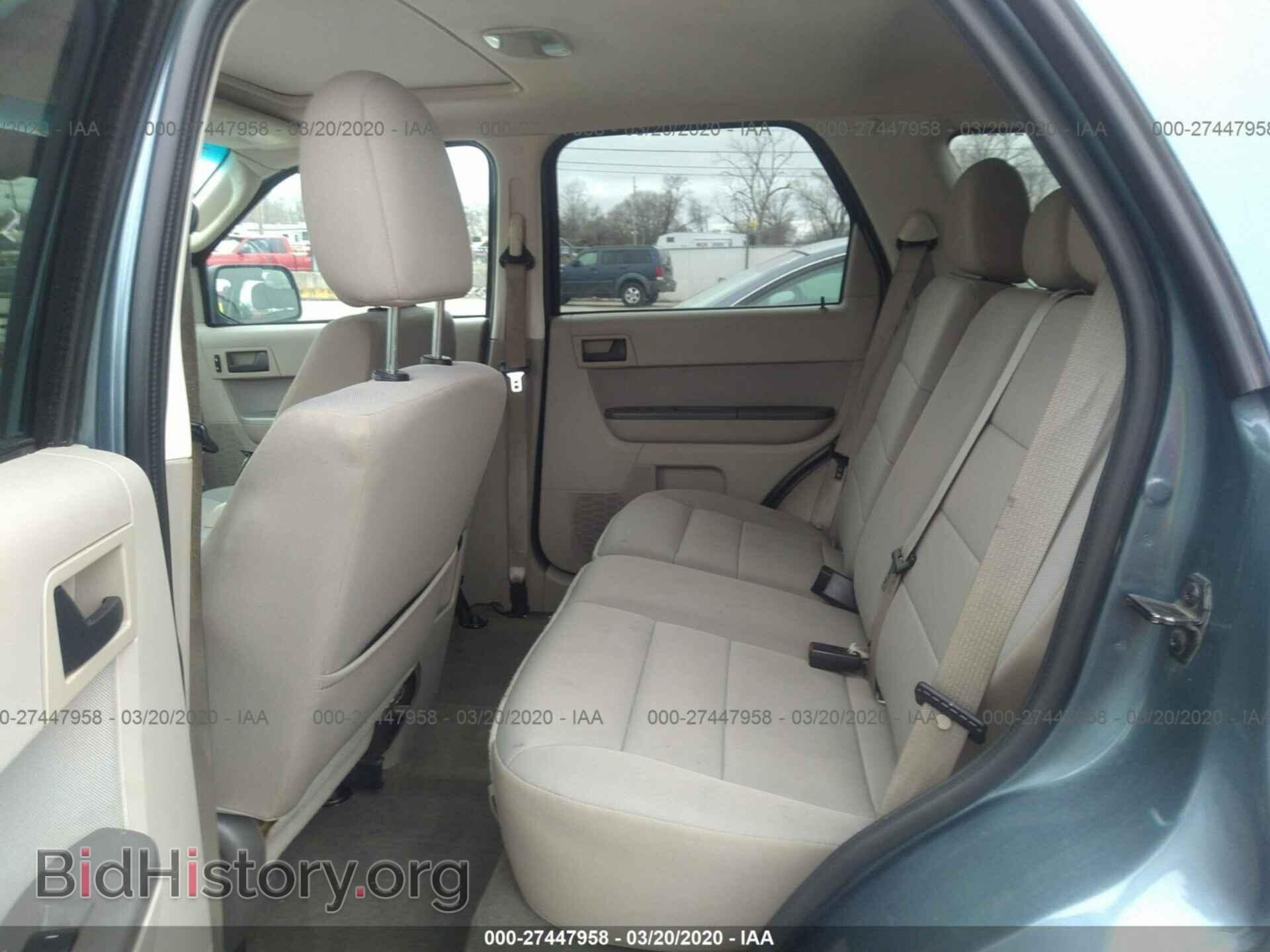 2011 FORD ESCAPE - VIN: 1FMCU0D74BKA55773 - Фото 8
