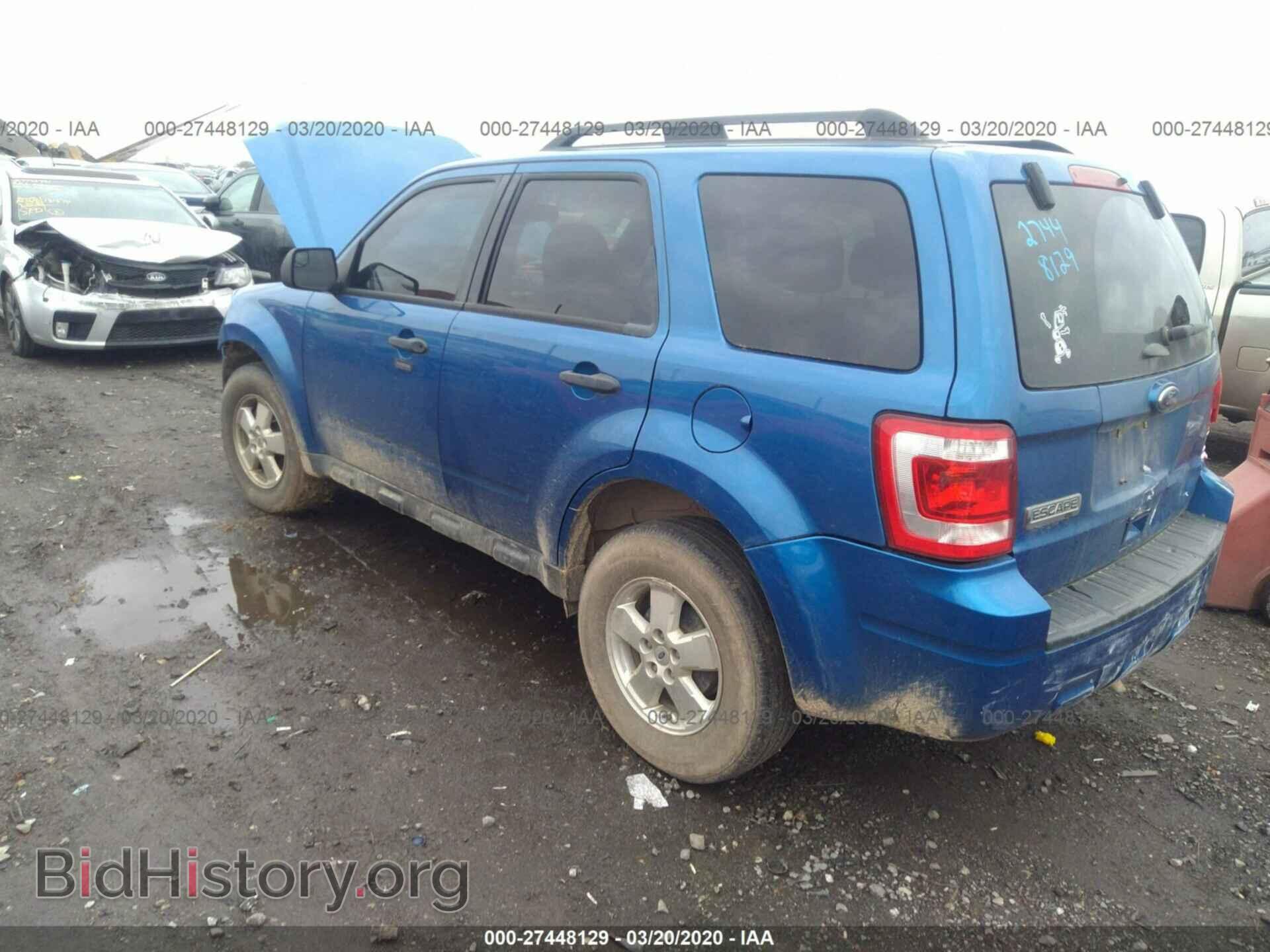 2011 FORD ESCAPE - VIN: 1FMCU0D72BKB09989 - Фото 3