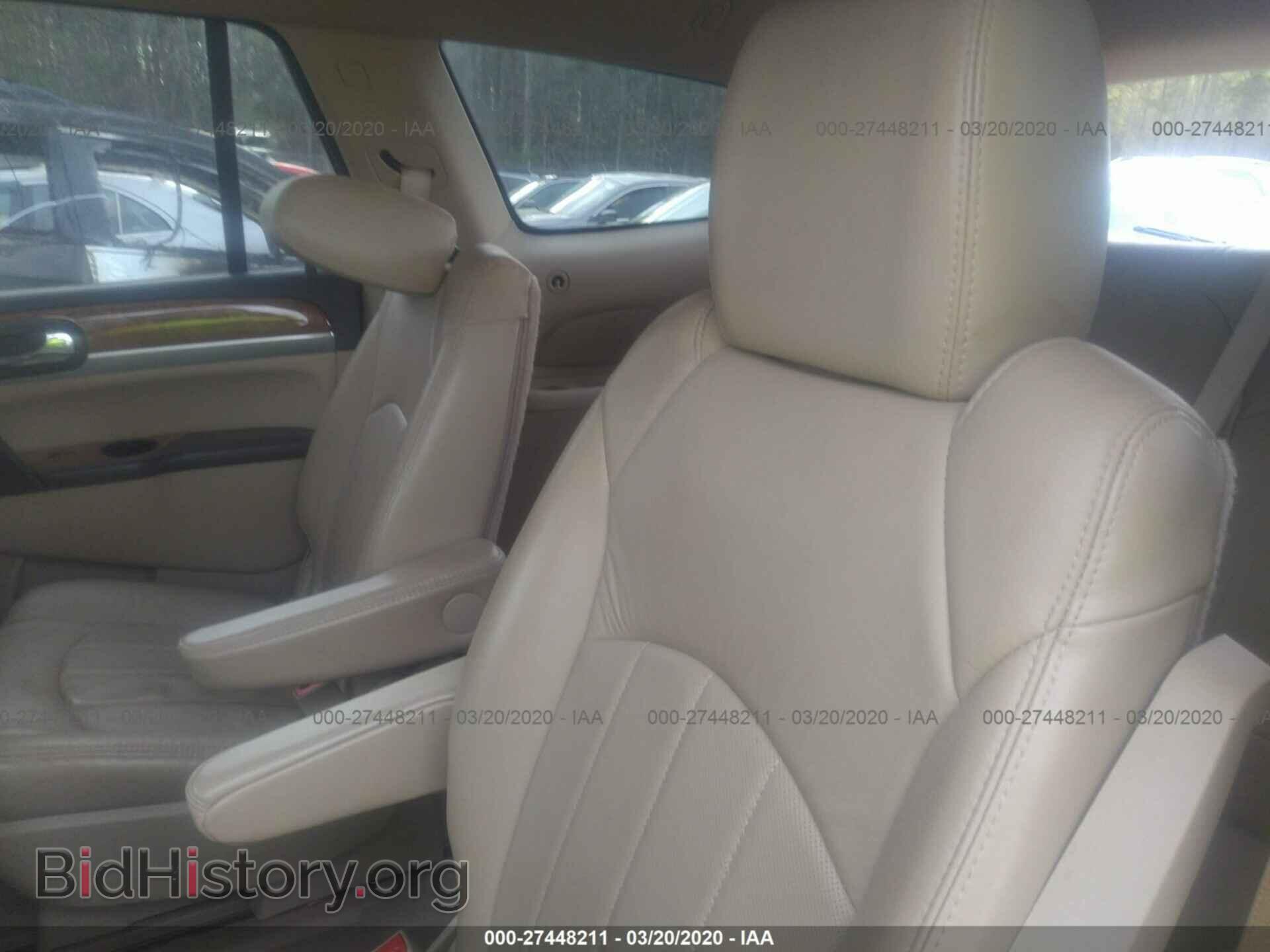 2011 BUICK ENCLAVE - VIN: 5GAKRCED2BJ140819 - Фото 8