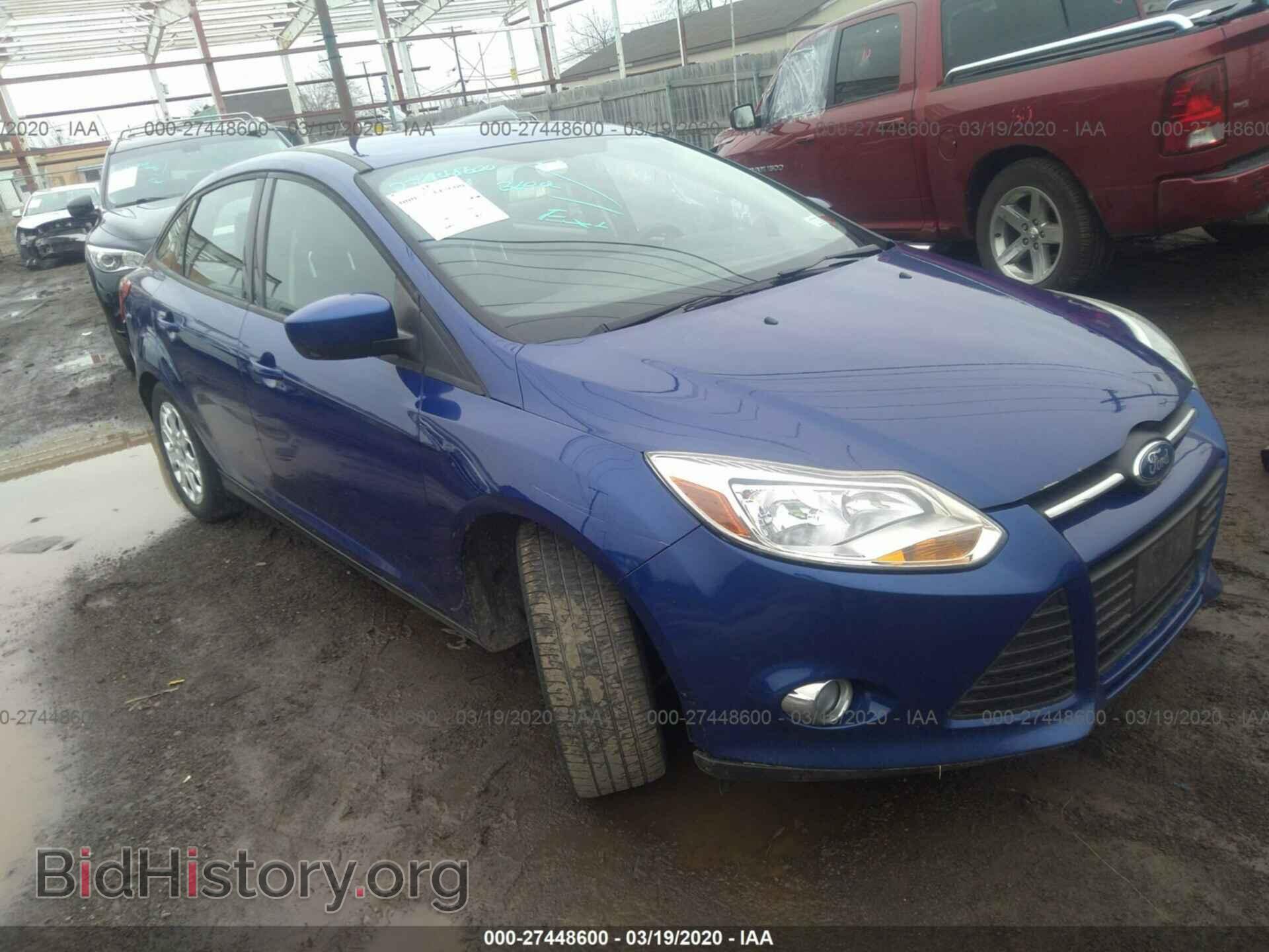 Photo 1FAHP3F25CL256622 - FORD FOCUS 2012