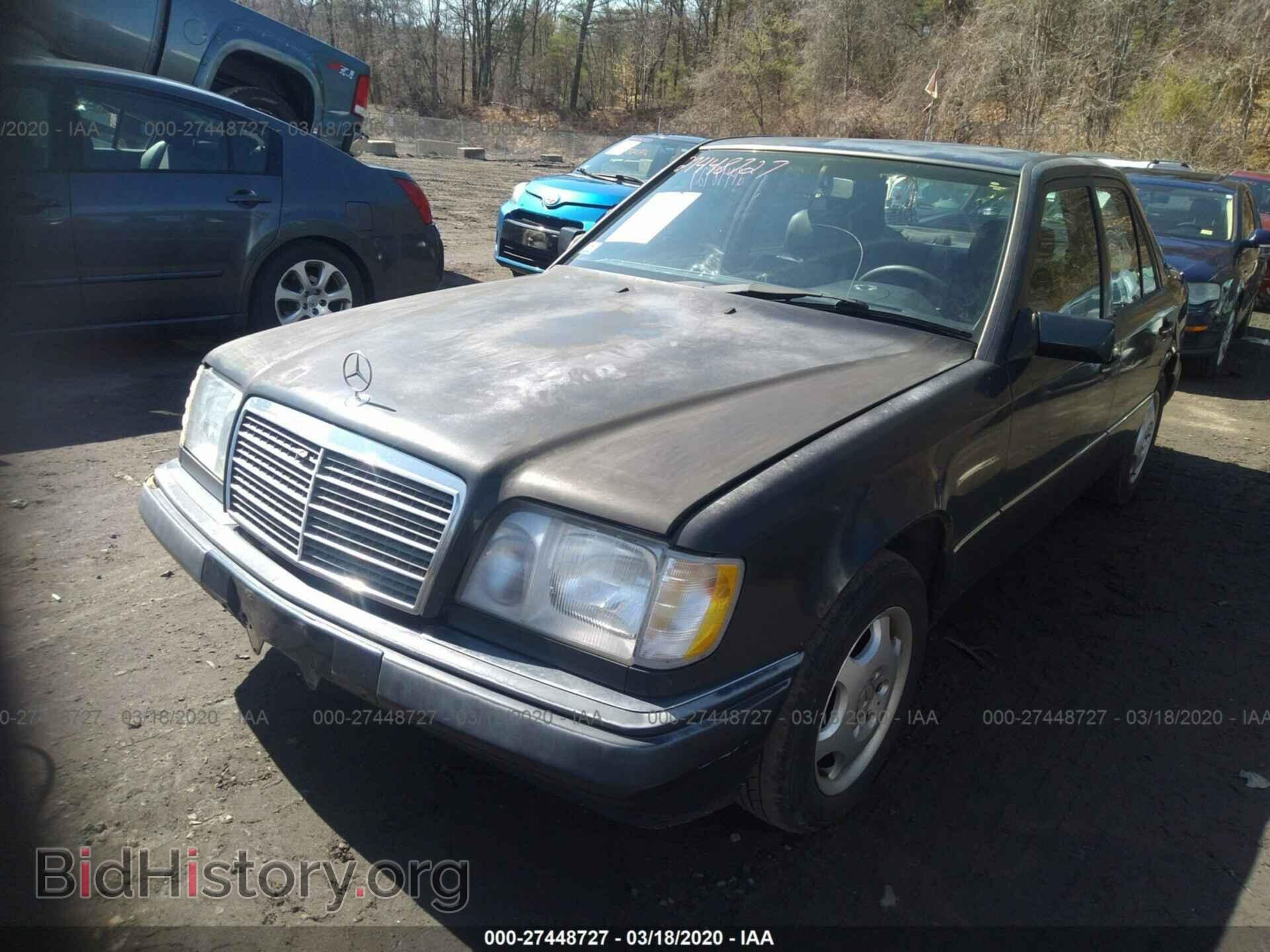 1995 MERCEDES-BENZ E - VIN: WDBEA32E4SC255389 - Фото 2