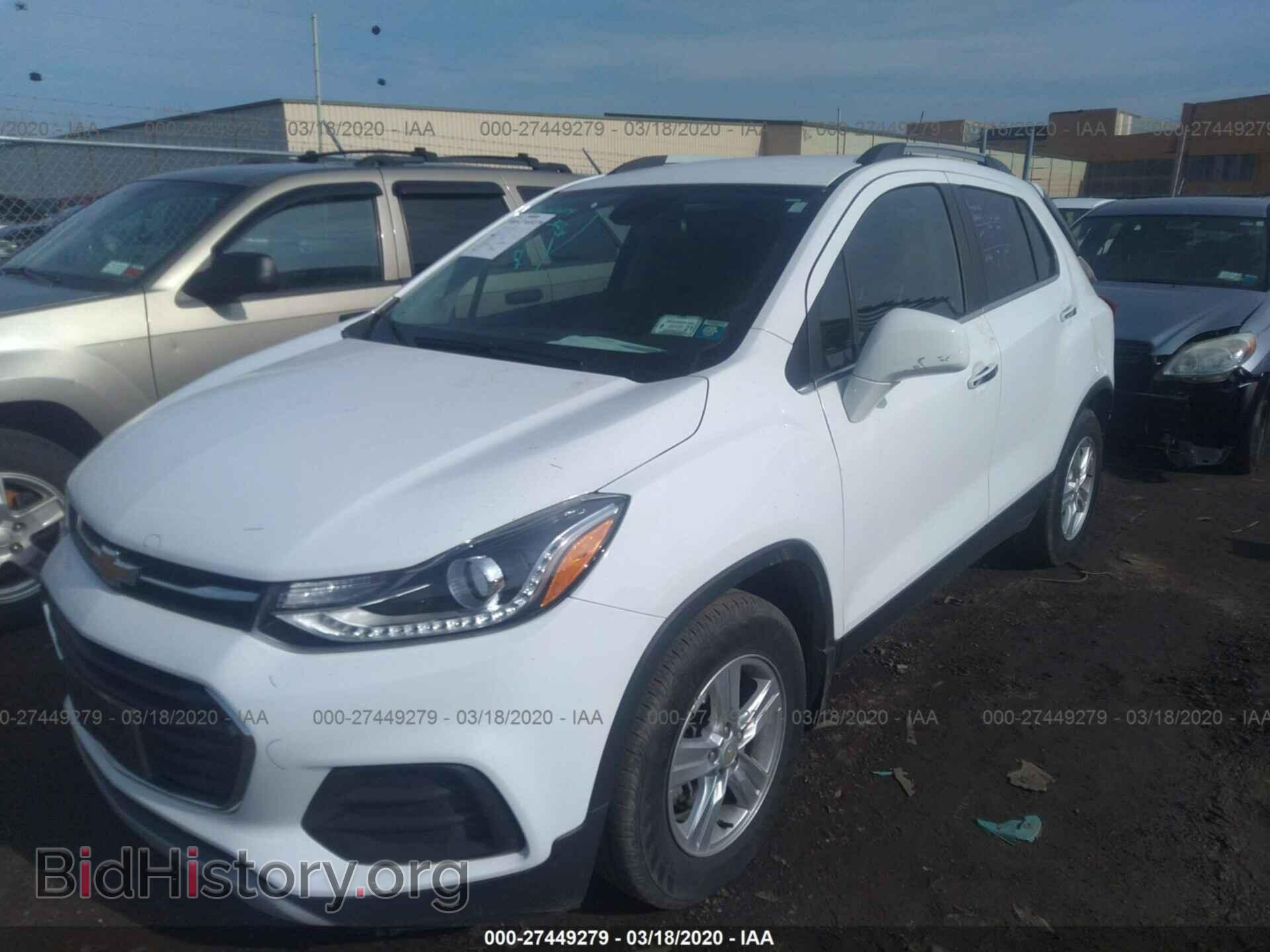2019 CHEVROLET TRAX - VIN: 3GNCJLSB5KL234903 - Фото 2