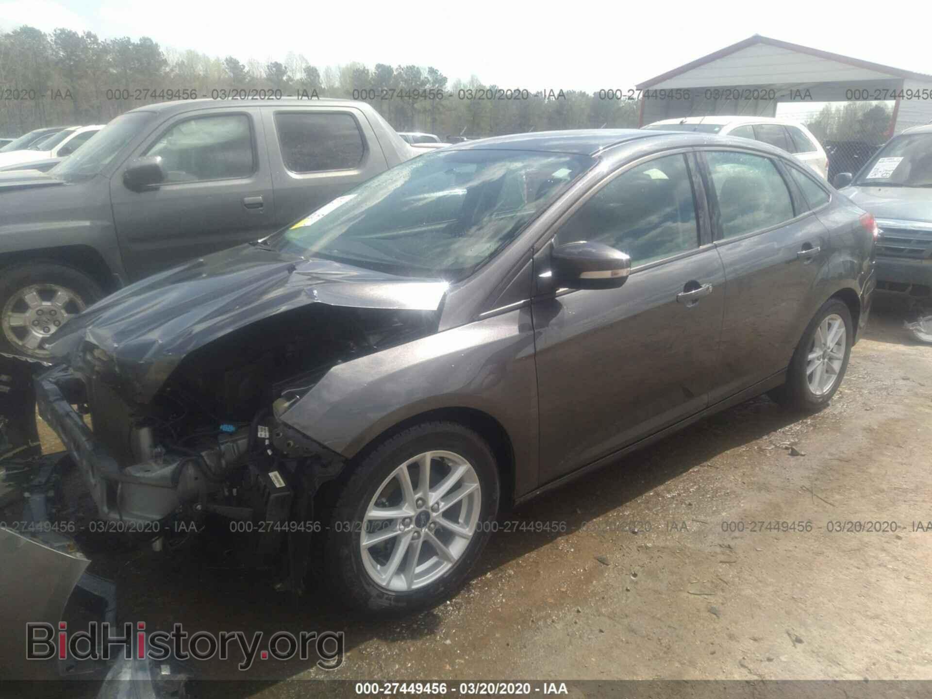 2017 FORD FOCUS - VIN: 1FADP3F2XHL208233 - Photo 2