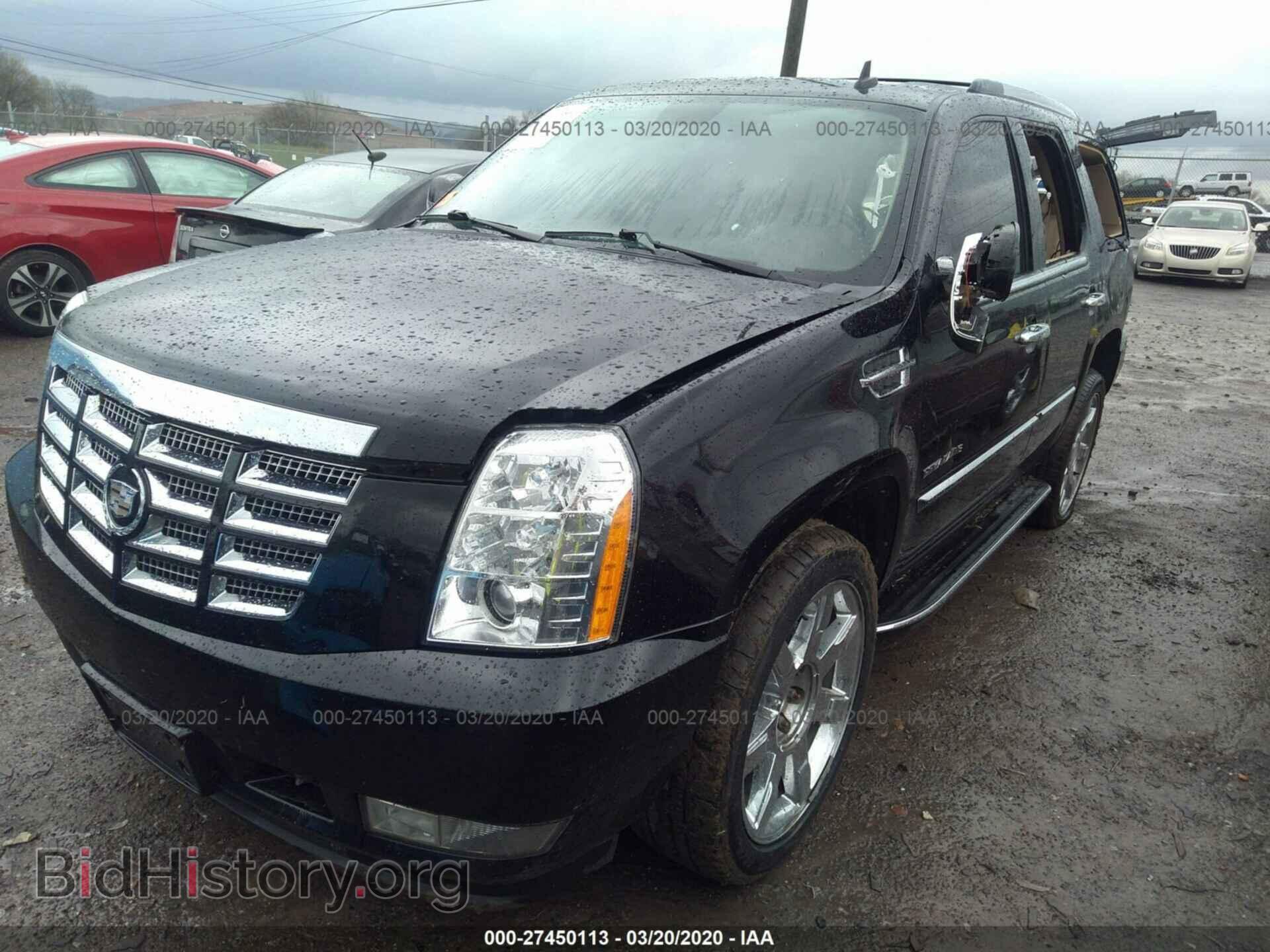 2011 CADILLAC ESCALADE - VIN: 1GYS4BEFXBR128051 - Фото 2