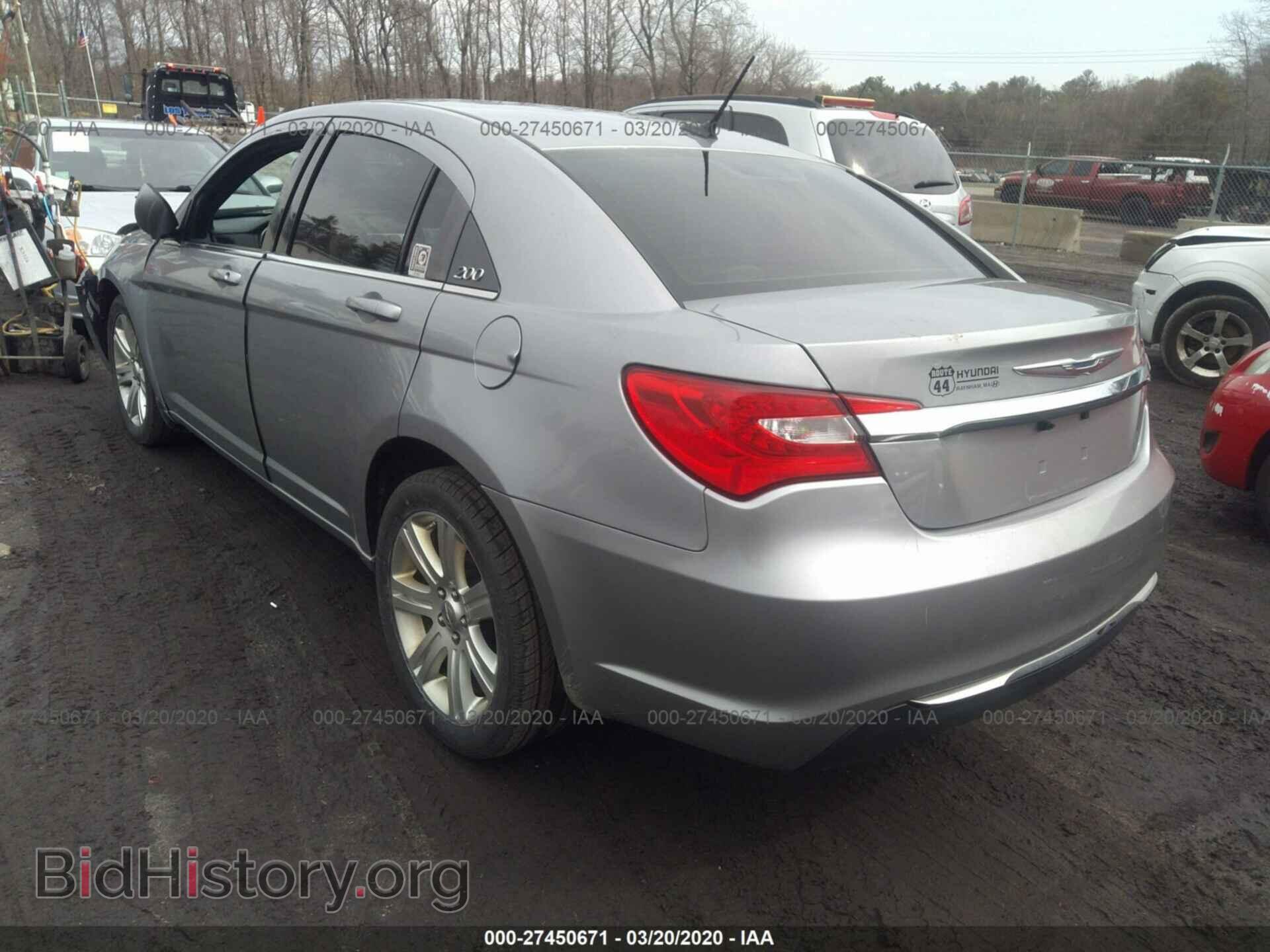 2013 CHRYSLER 200 - VIN: 1C3CCBAB4DN705056 - Photo 3